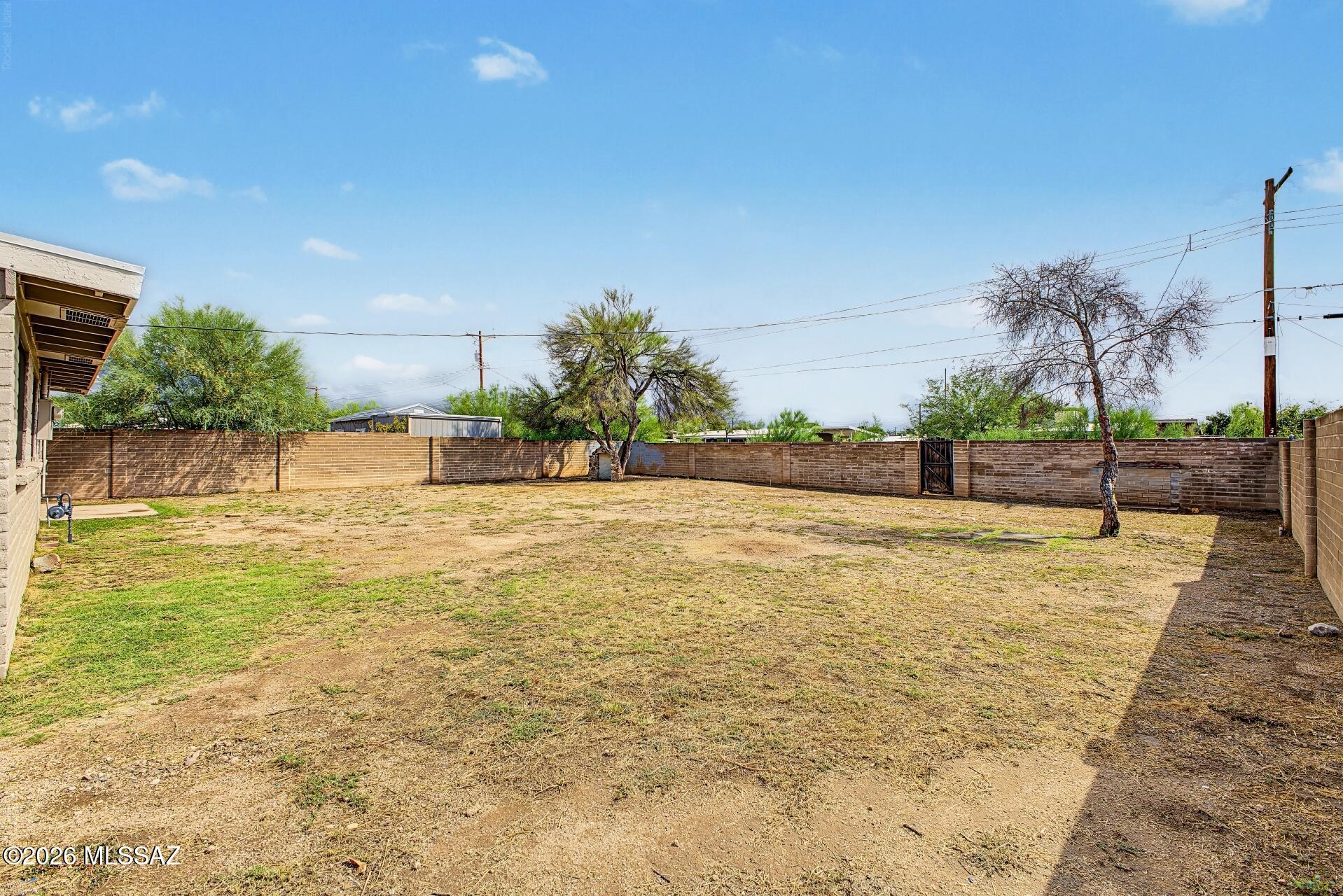 Fiesta Park - Residential