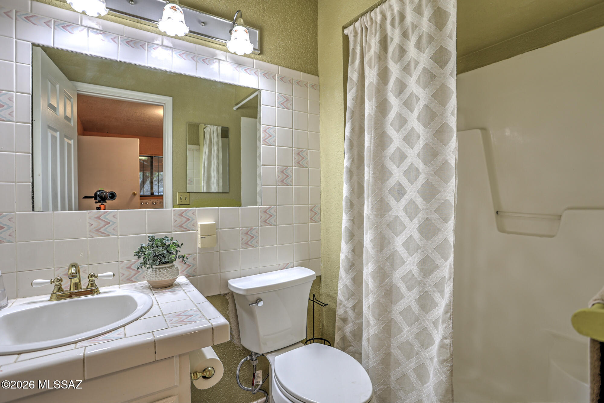 Miraflores Estates - Residential