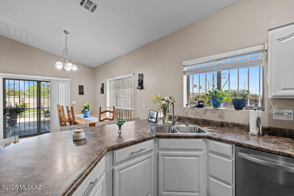 Silverbell Place (1-153) - Residential