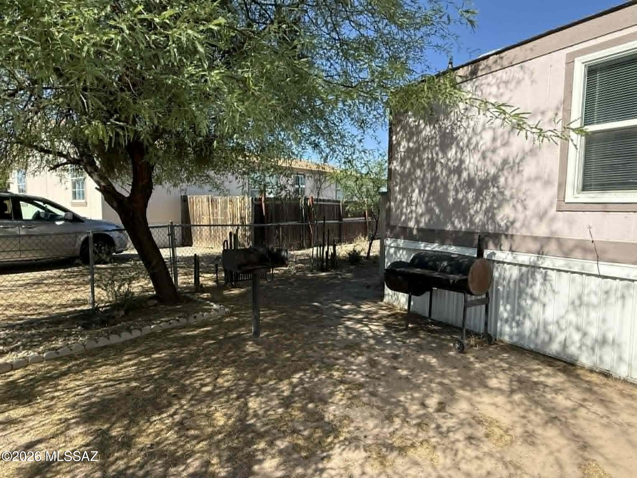 Cottonwood Park (1-117) - Residential Lease