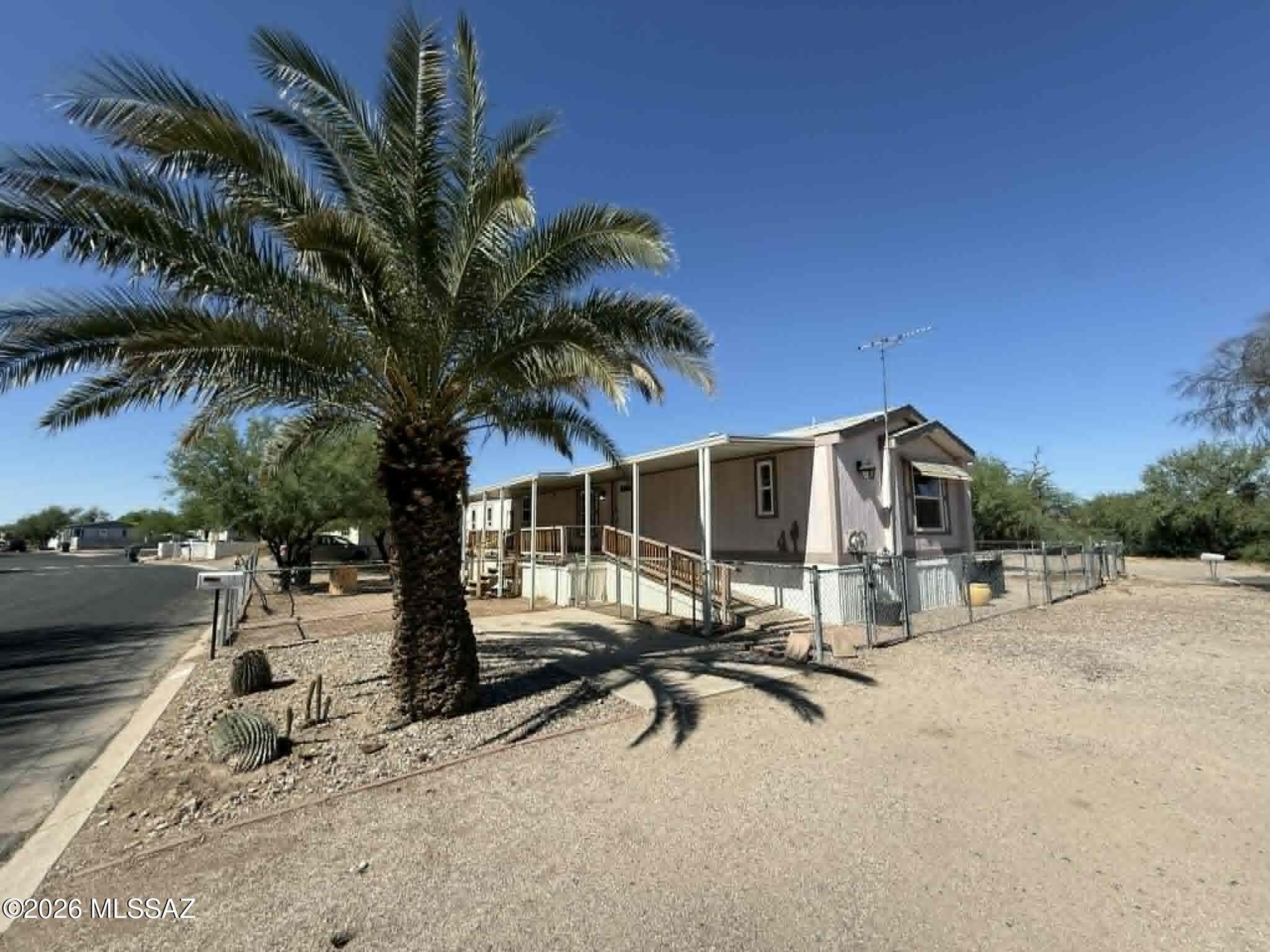 Cottonwood Park (1-117) - Residential Lease