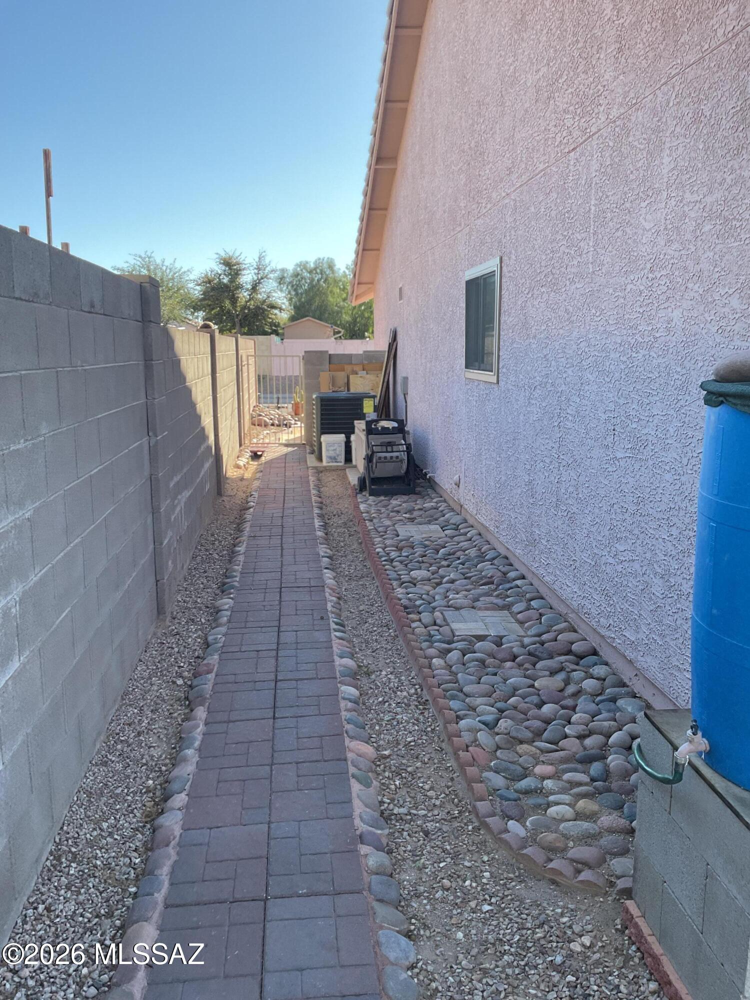 Elliott Homes At Rita Ranch (1-521) - Residential