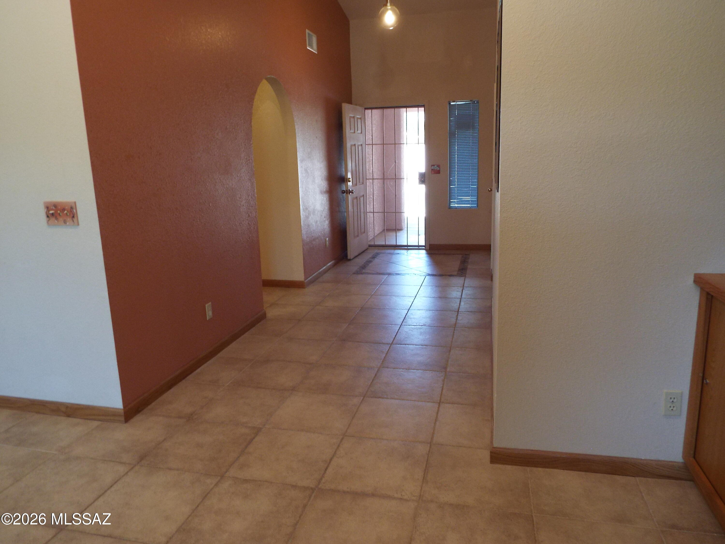 Elliott Homes At Rita Ranch (1-521) - Residential