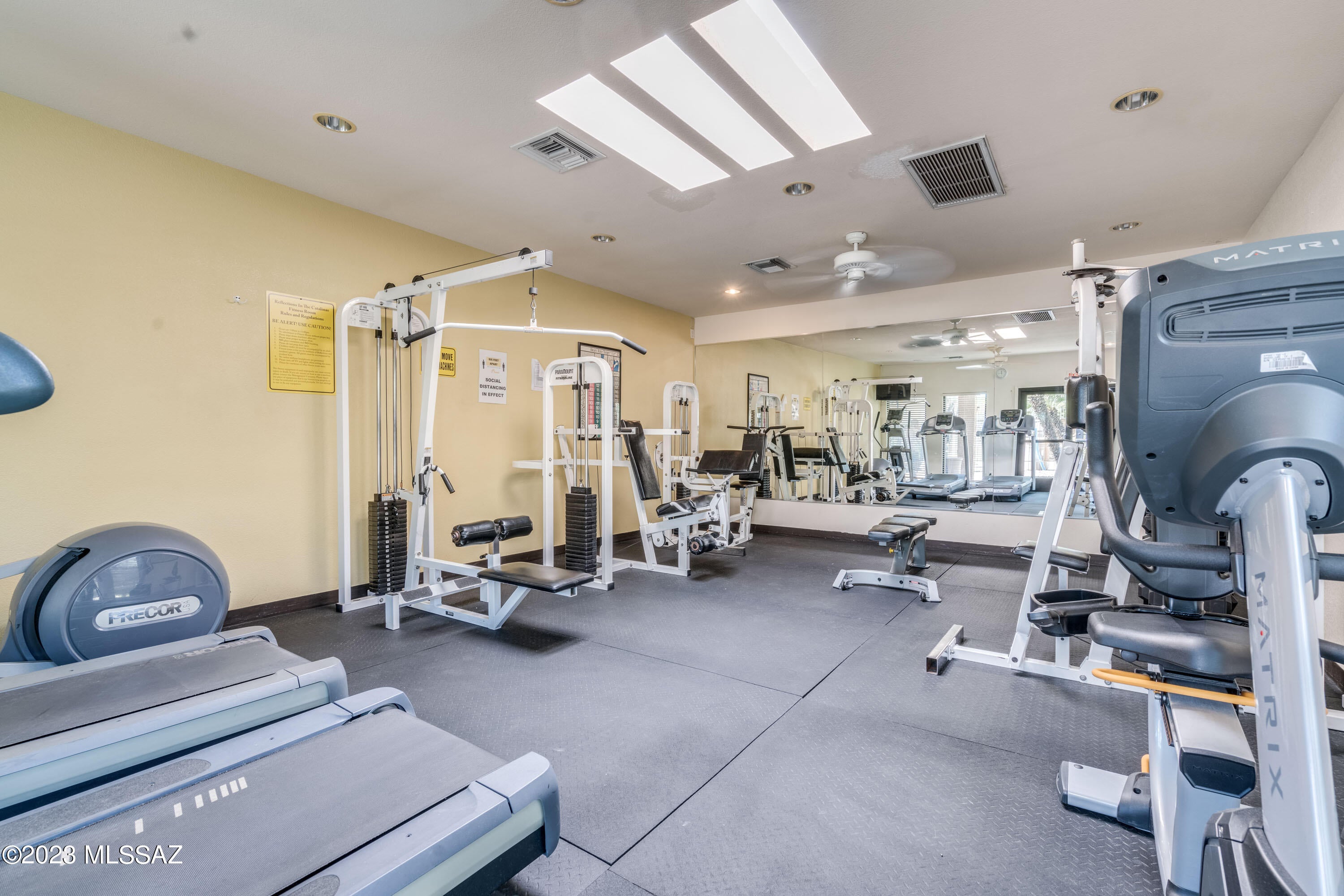 Reflections in the Catalina Condominium - Residential