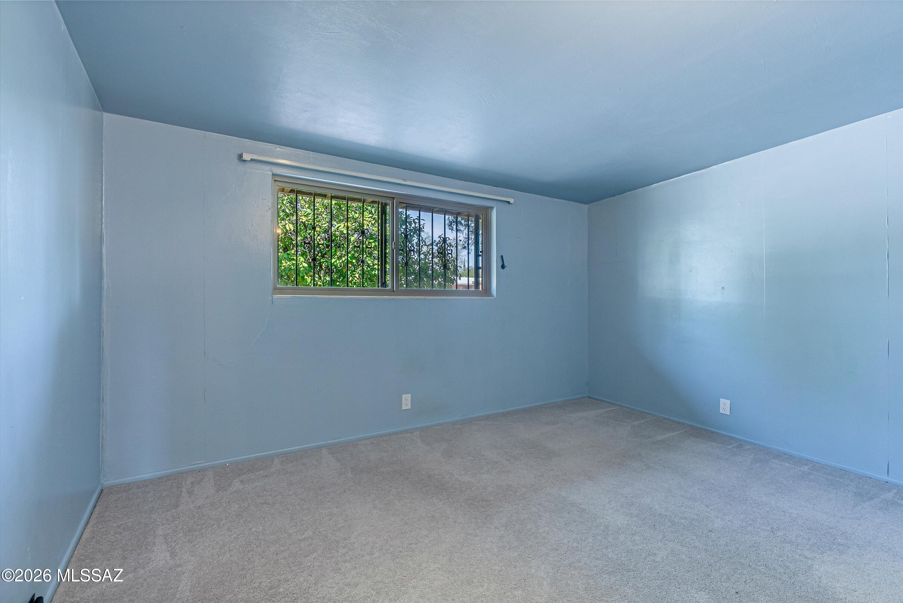 Thunderbird Heights - Residential