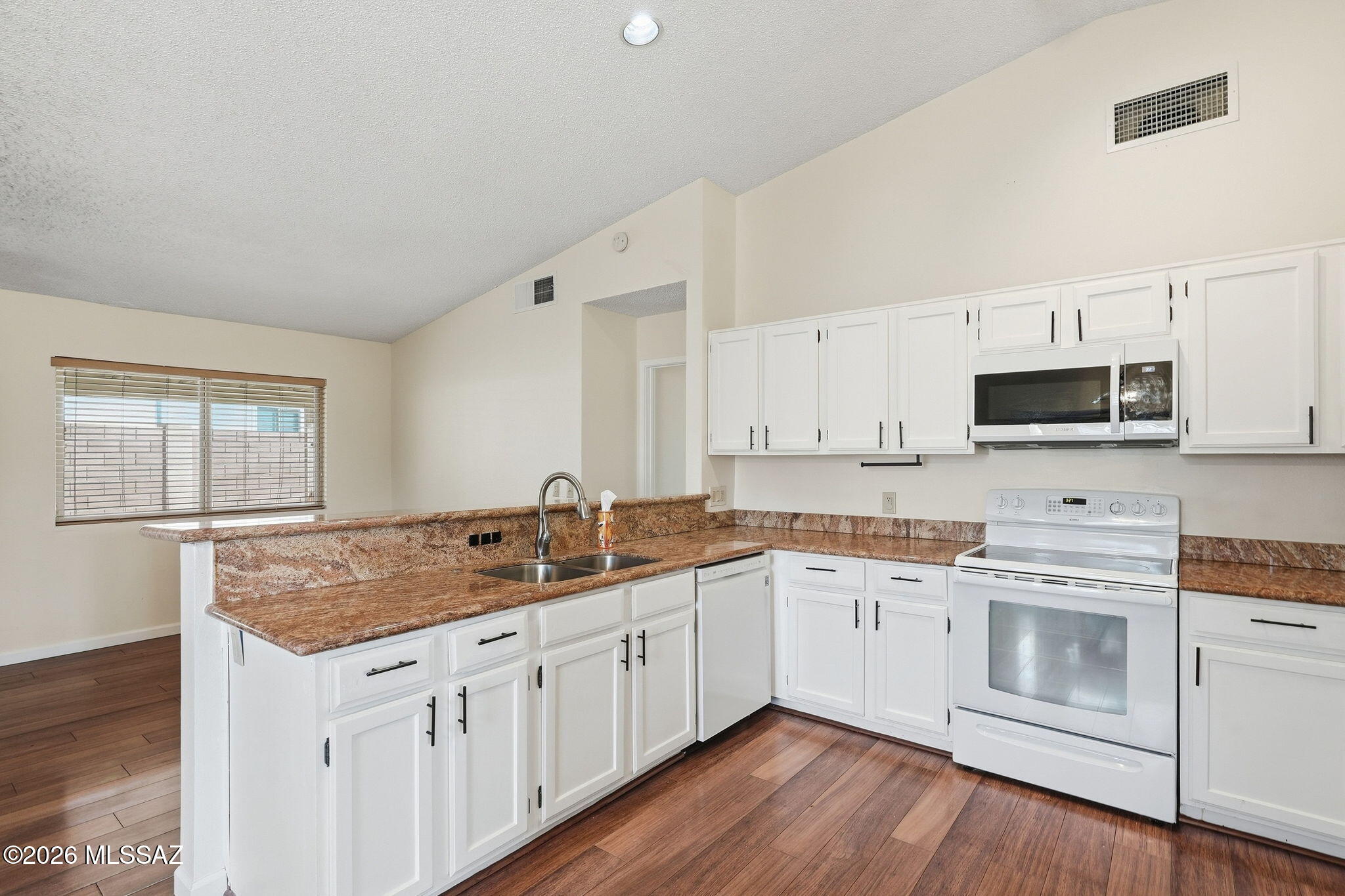 Macalester Park (1-142) - Residential