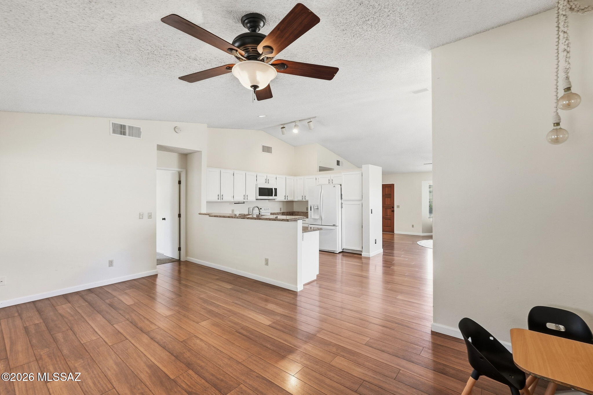 Macalester Park (1-142) - Residential