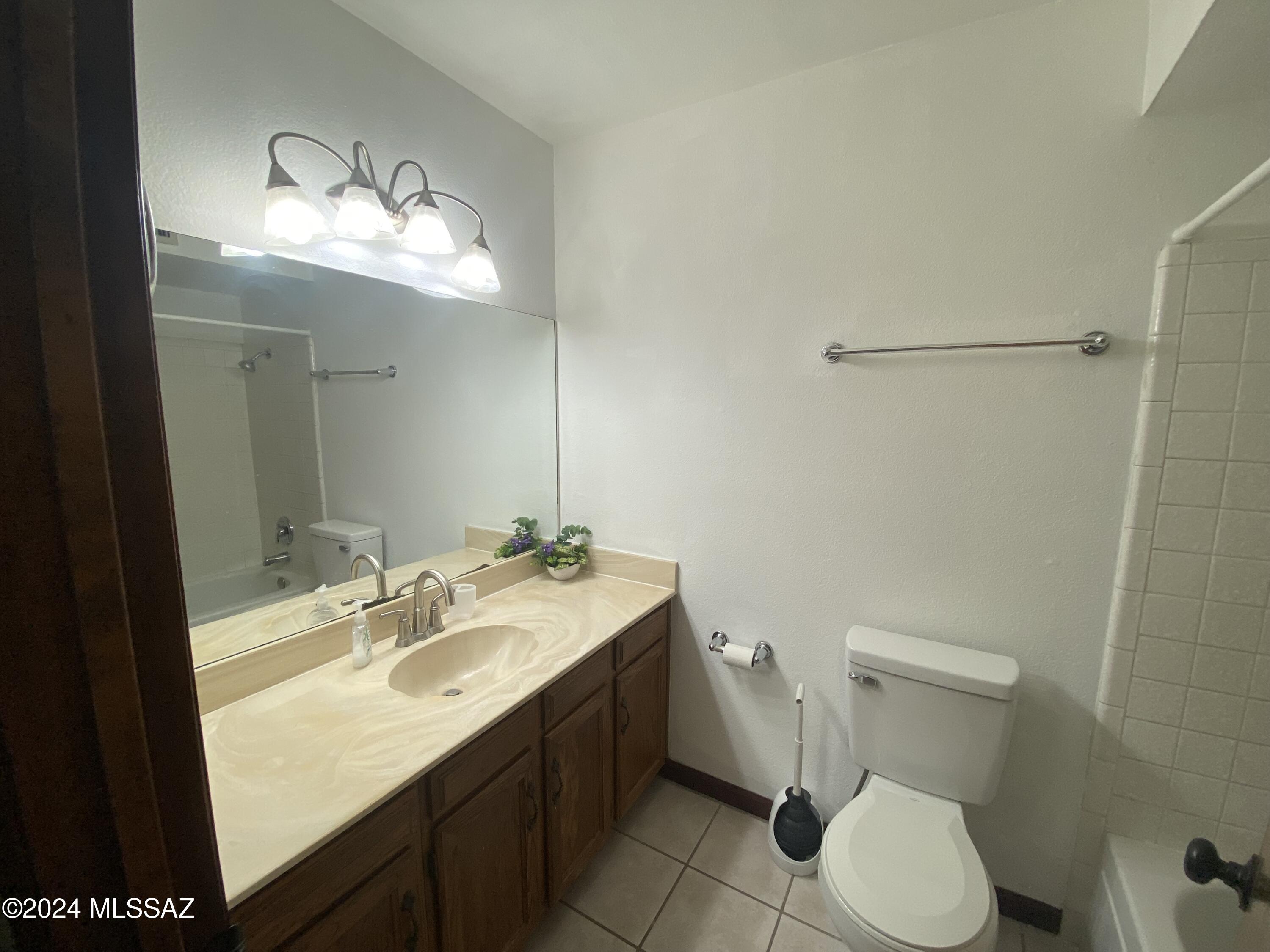 Orangewood North (170-287) - Residential Lease