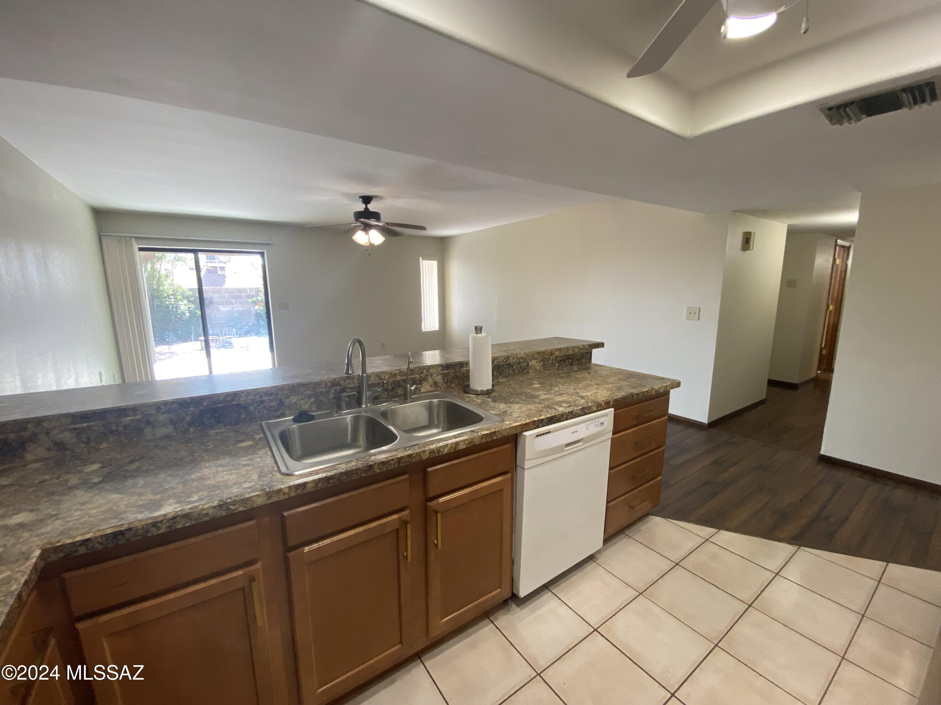 Orangewood North (170-287) - Residential Lease