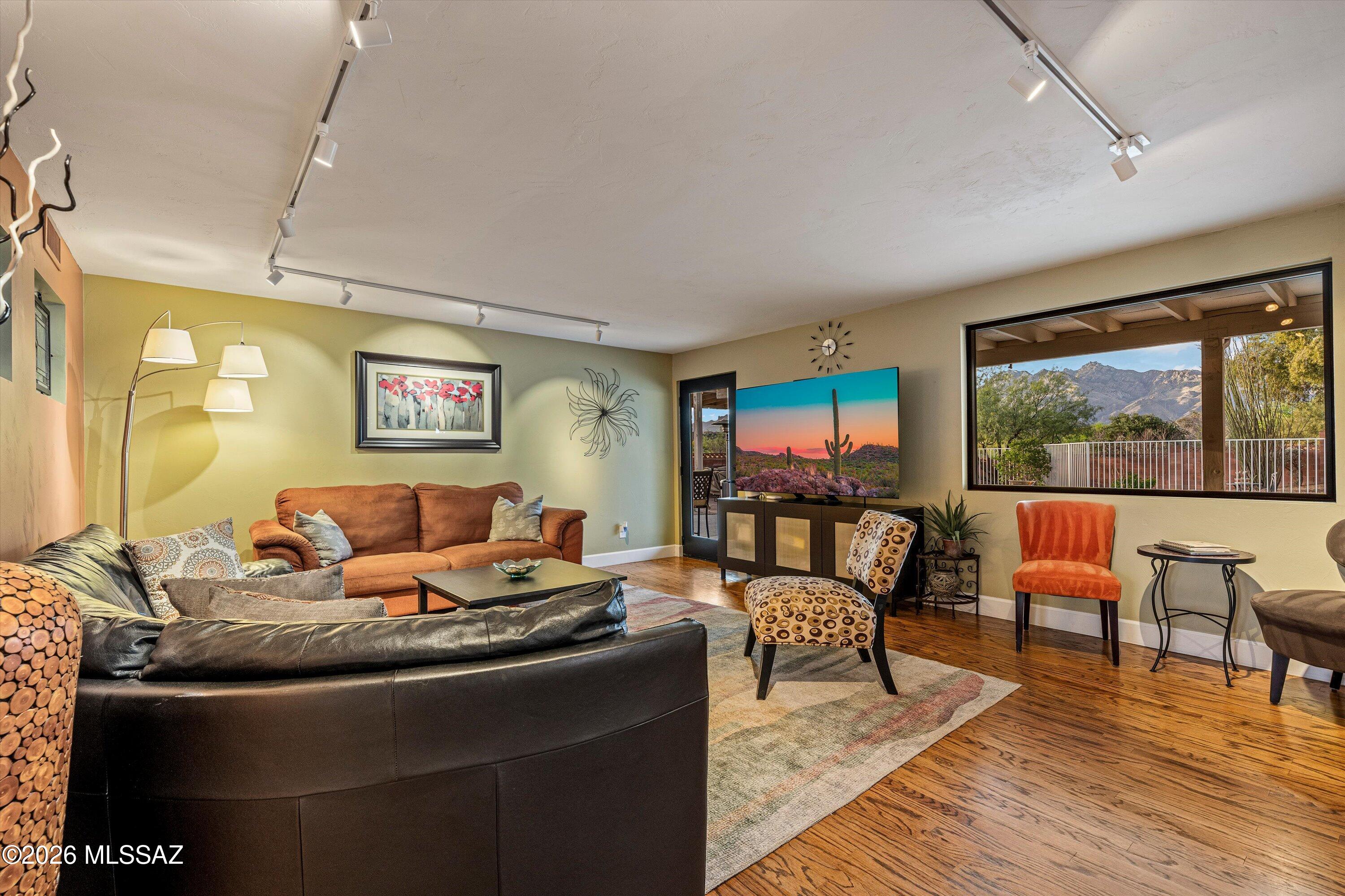 Sabino Vista East  (1-38) - Residential