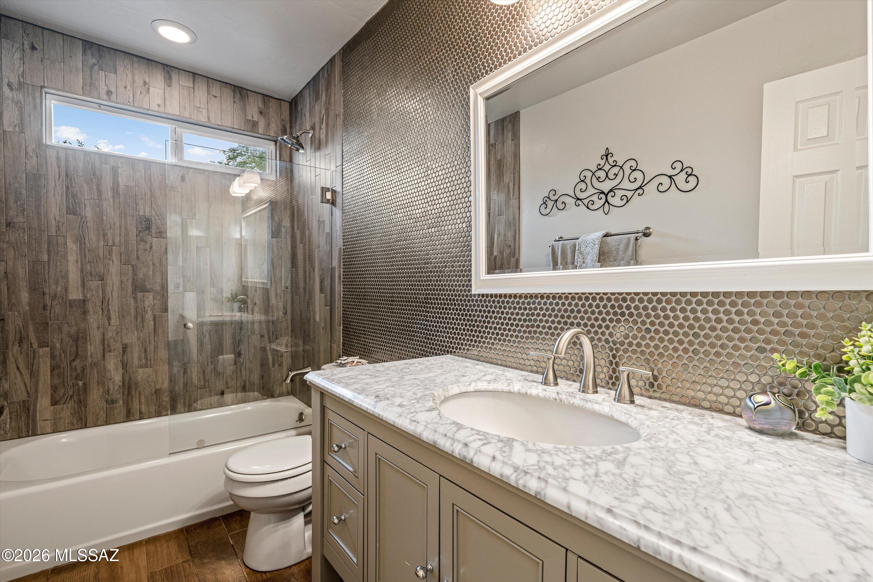 Sabino Vista East  (1-38) - Residential