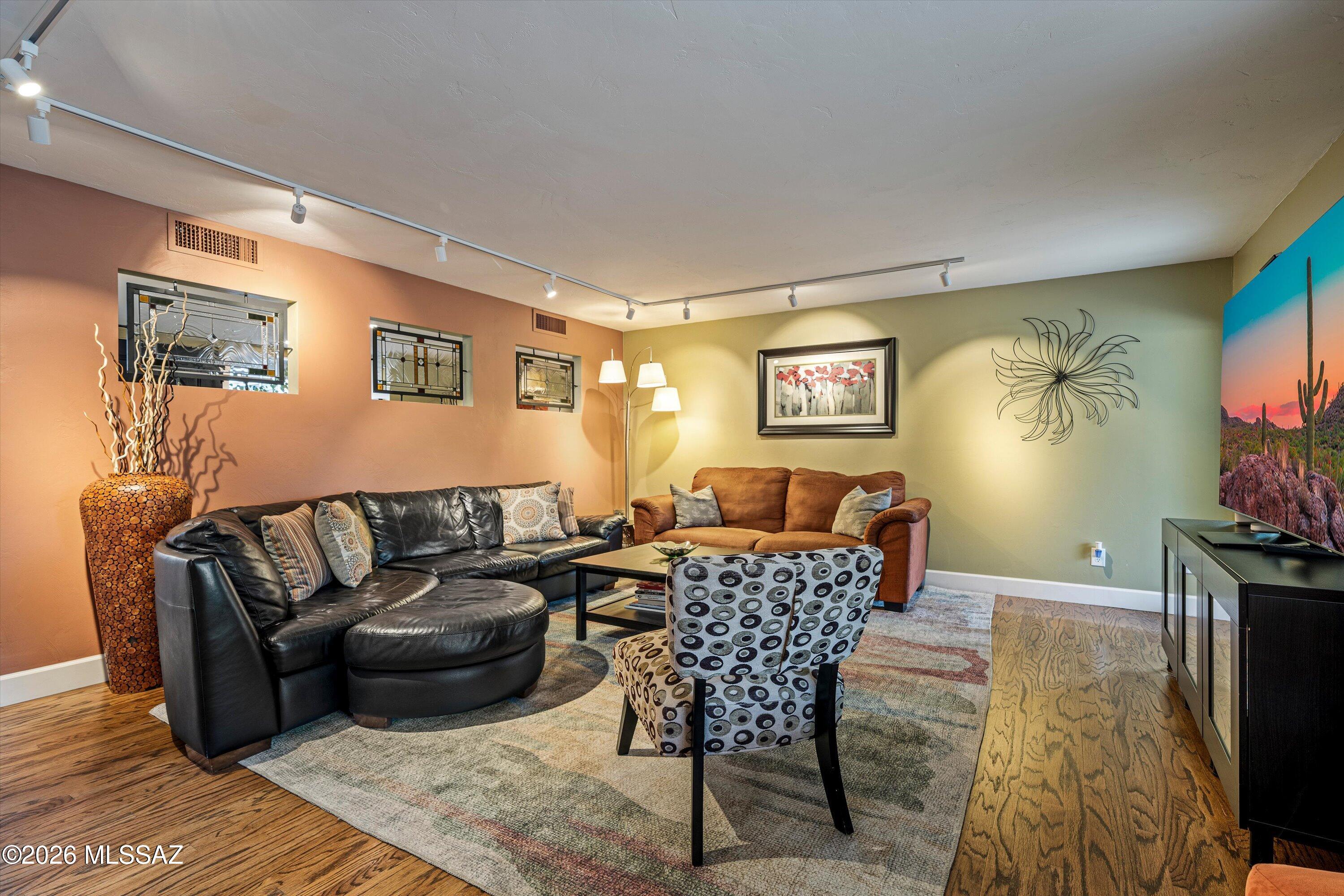 Sabino Vista East  (1-38) - Residential