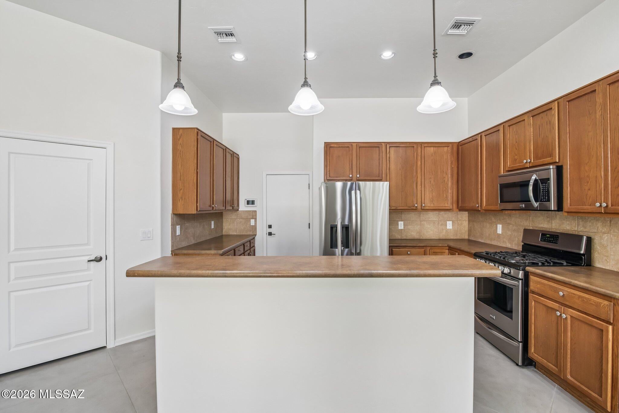 Desert Links (1-48) - Residential