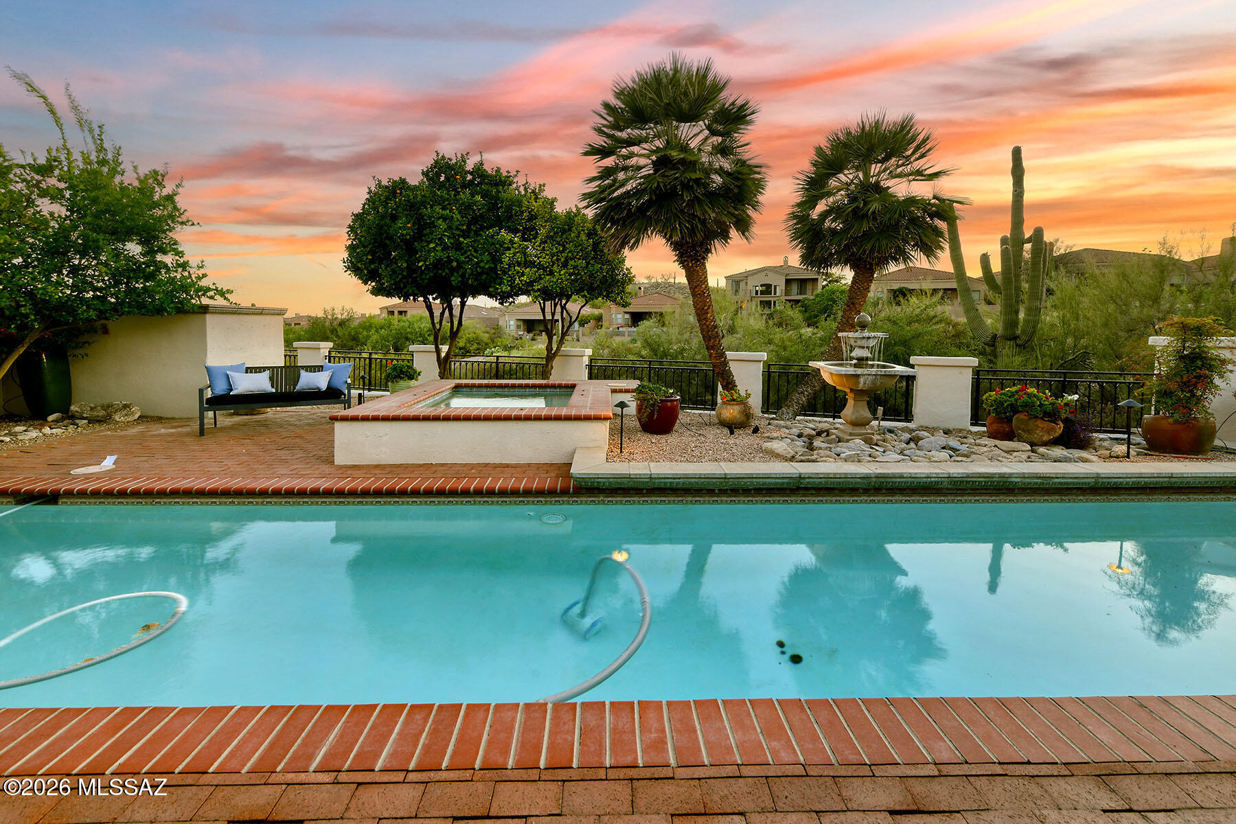 Paloma Del Sol (1-50) - Residential