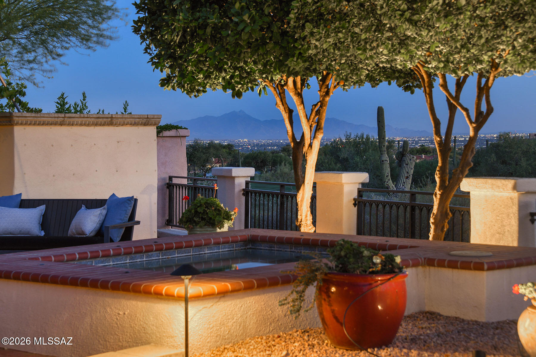 Paloma Del Sol (1-50) - Residential