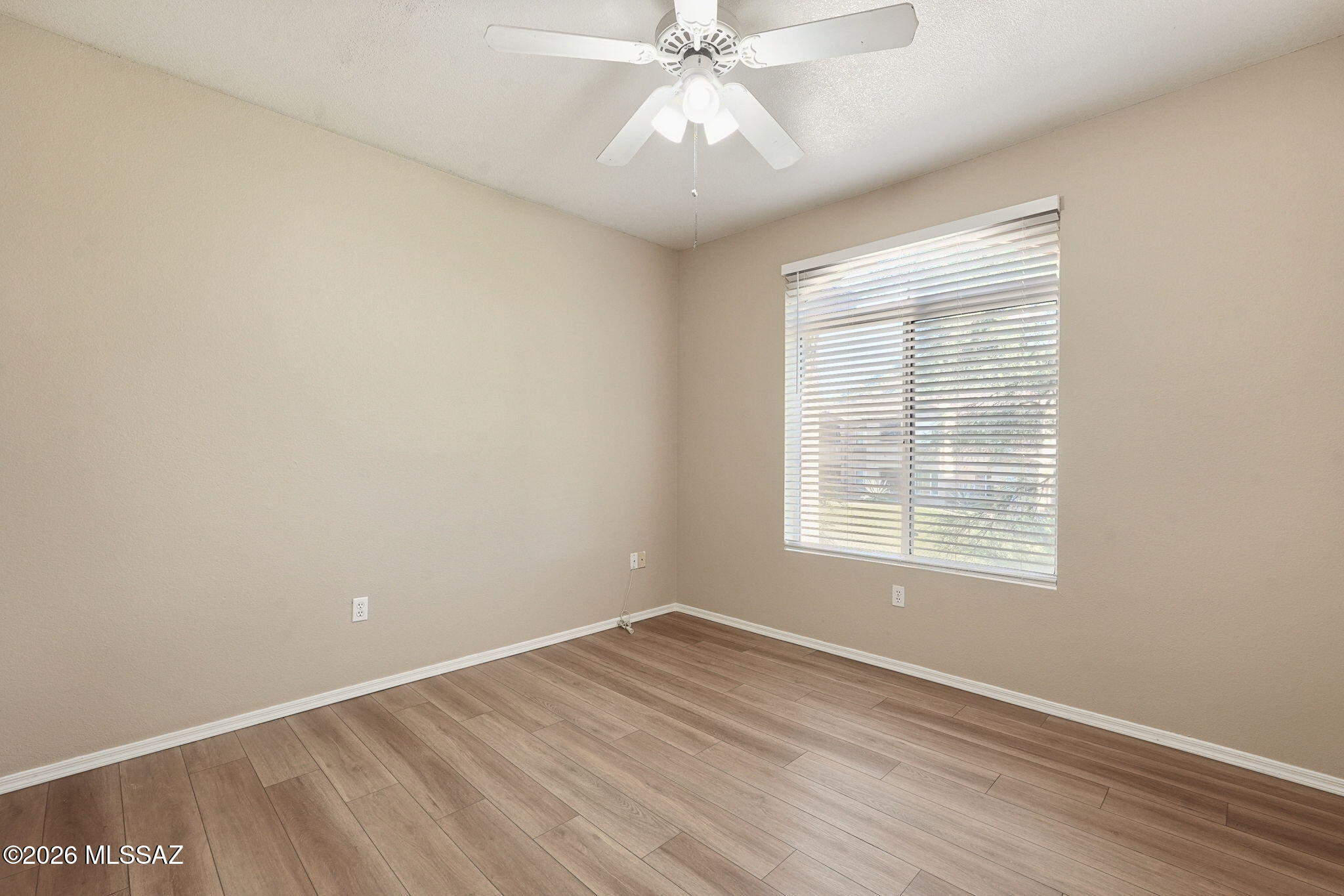 Pinnacle Canyon Condominium - Residential