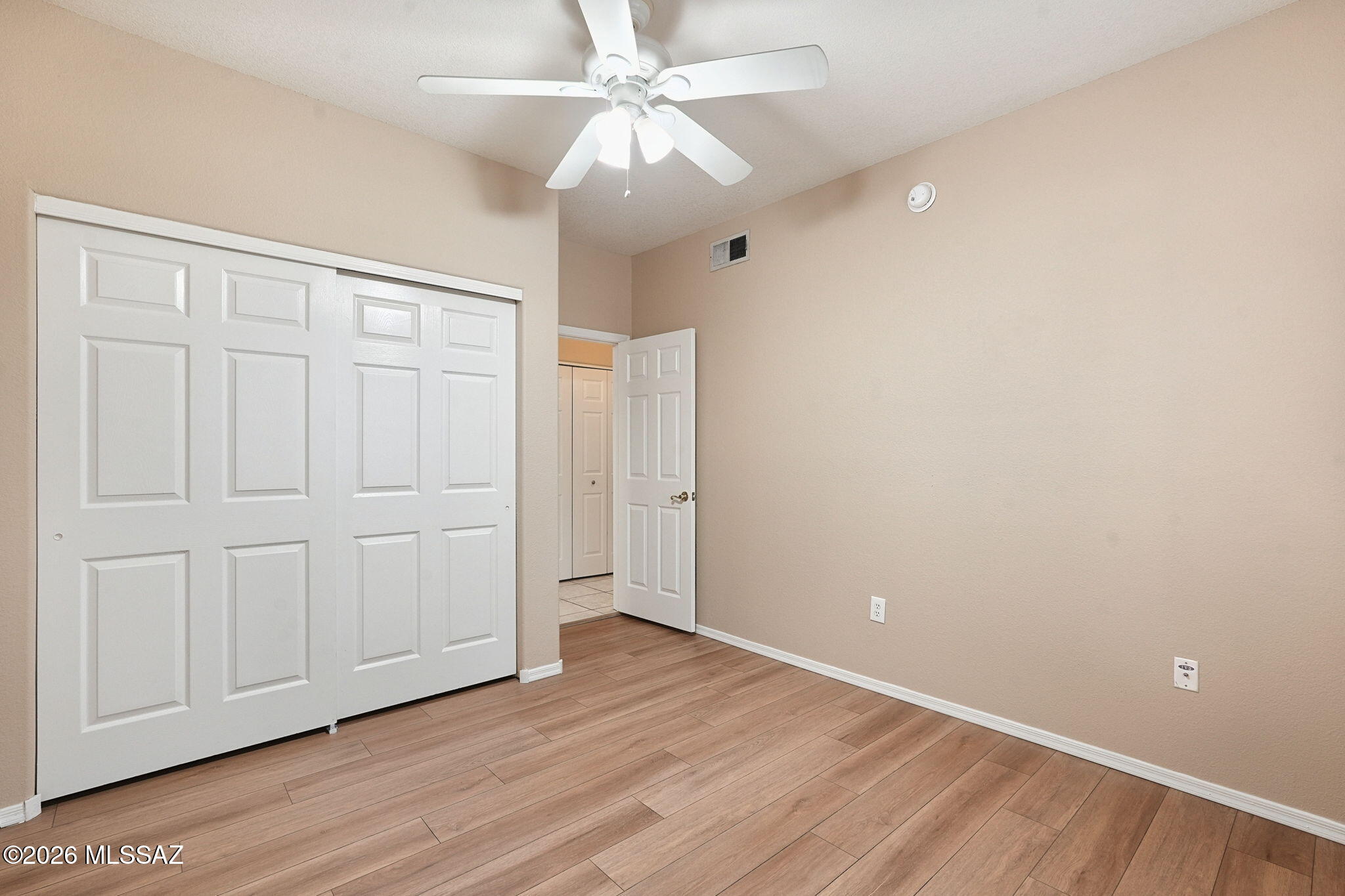 Pinnacle Canyon Condominium - Residential