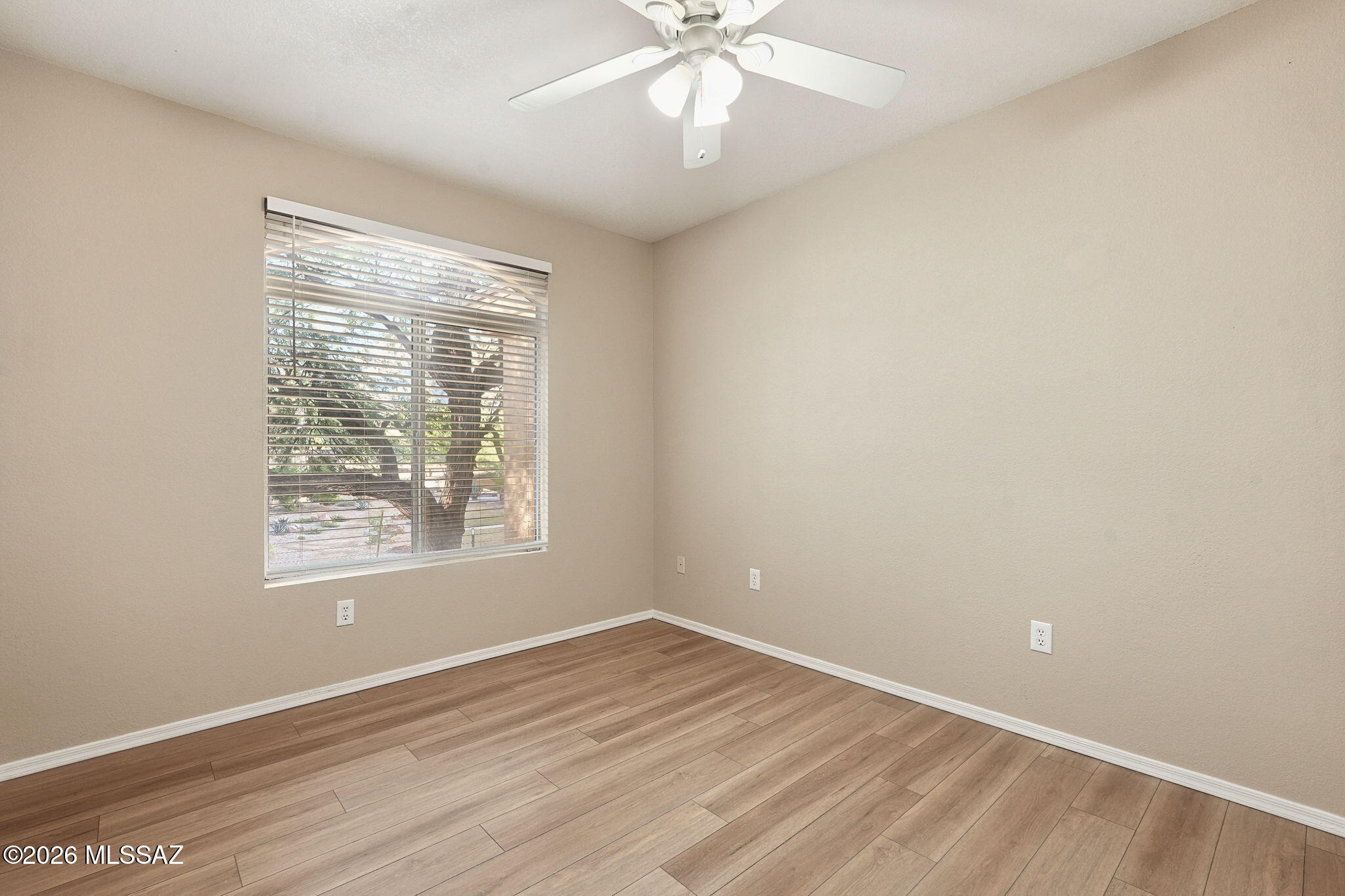 Pinnacle Canyon Condominium - Residential