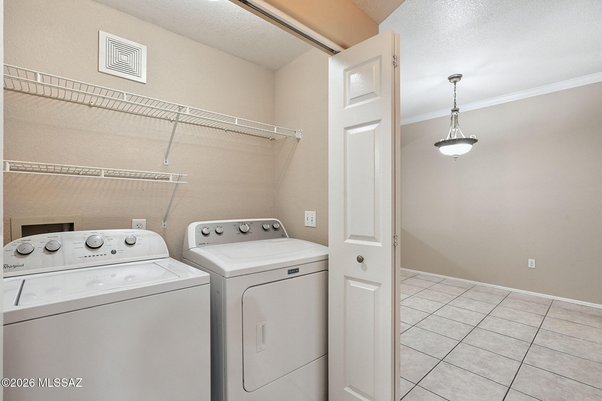 Pinnacle Canyon Condominium - Residential