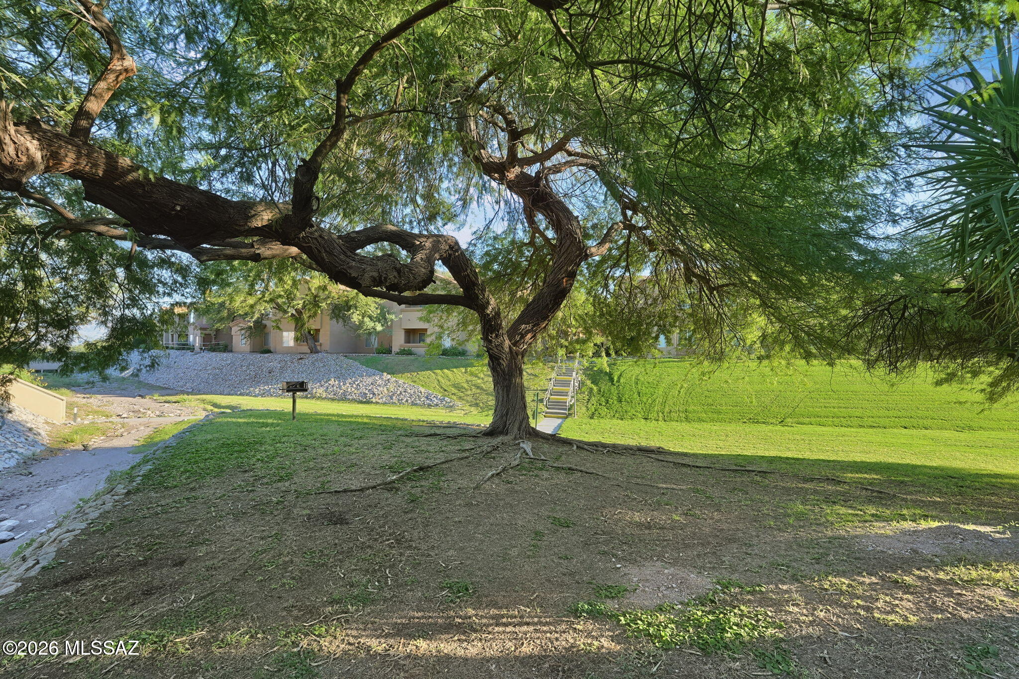 Pinnacle Canyon Condominium - Residential