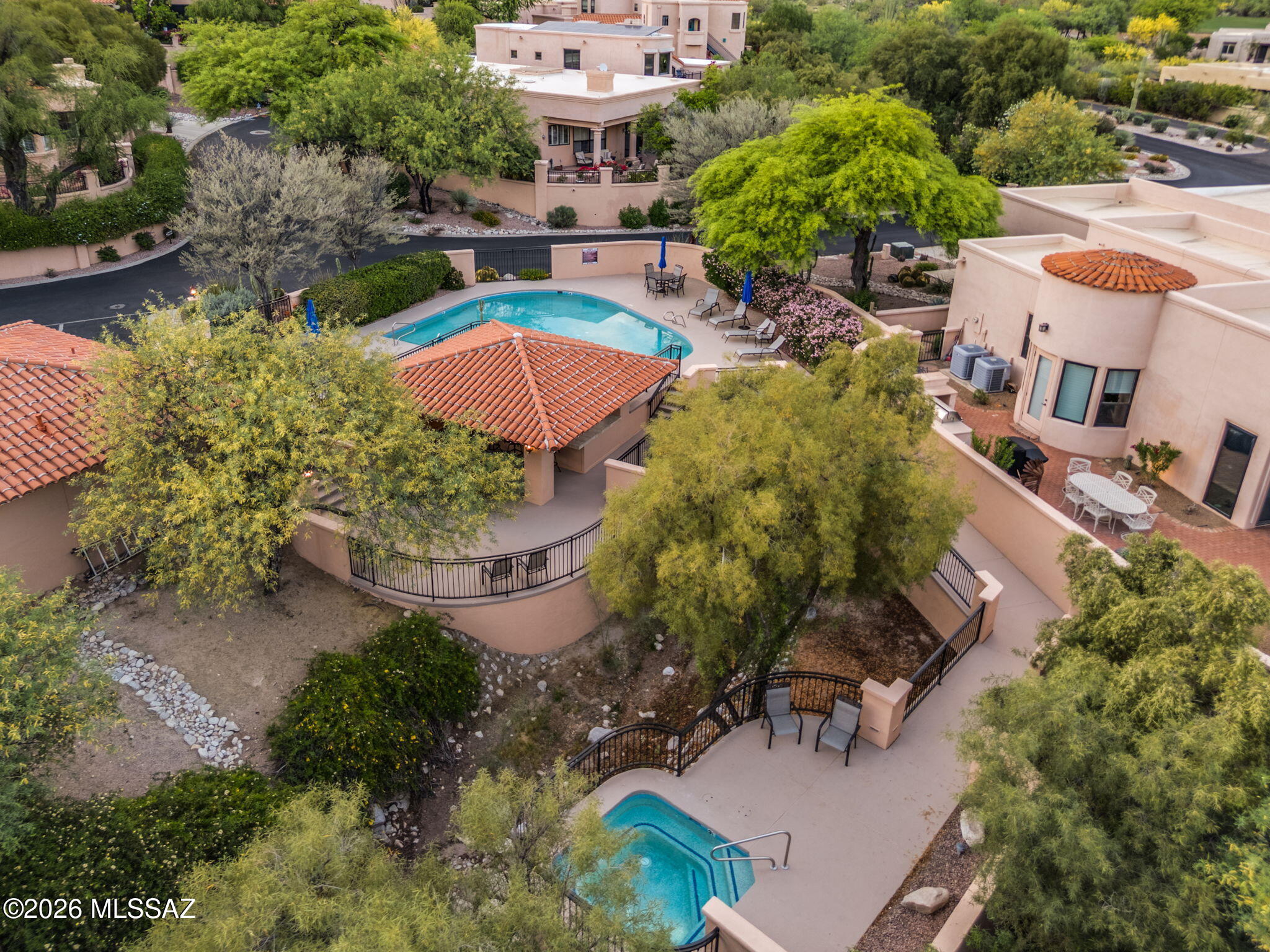 Paloma Del Sol (1-50) - Residential