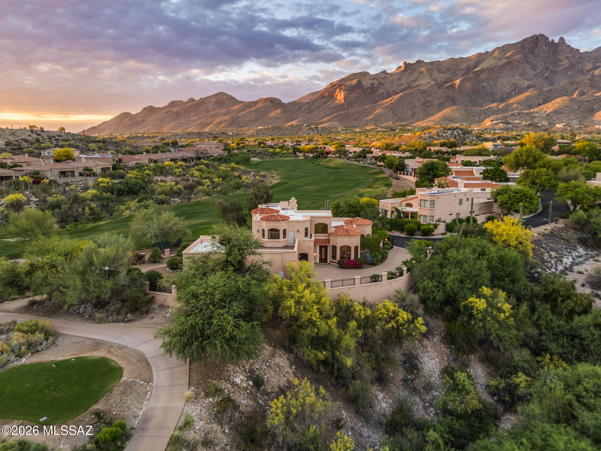 Paloma Del Sol (1-50) - Residential