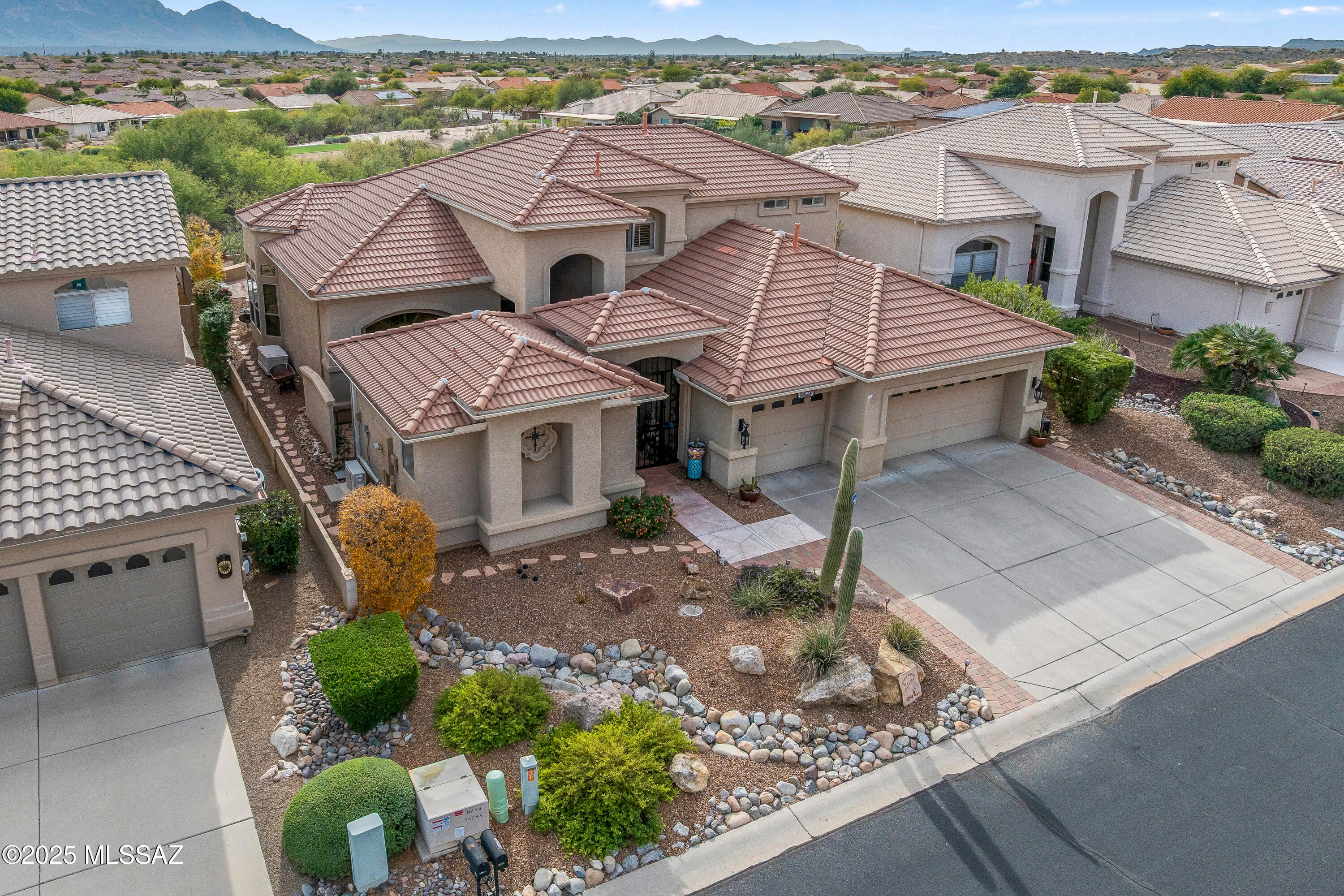 Saddlebrooke - Residential
