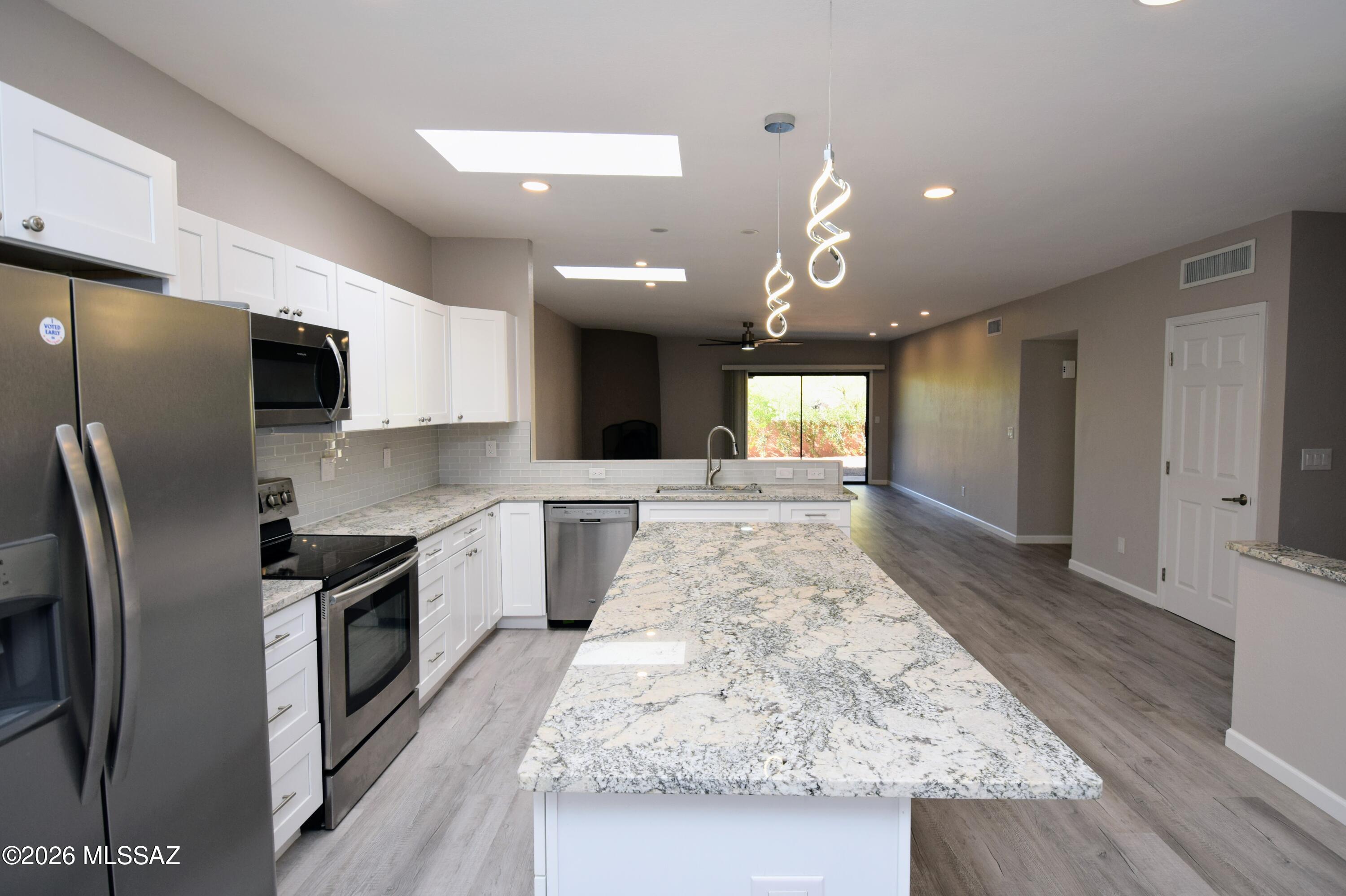 Fairfield Sunrise East (1-520) - Residential Lease
