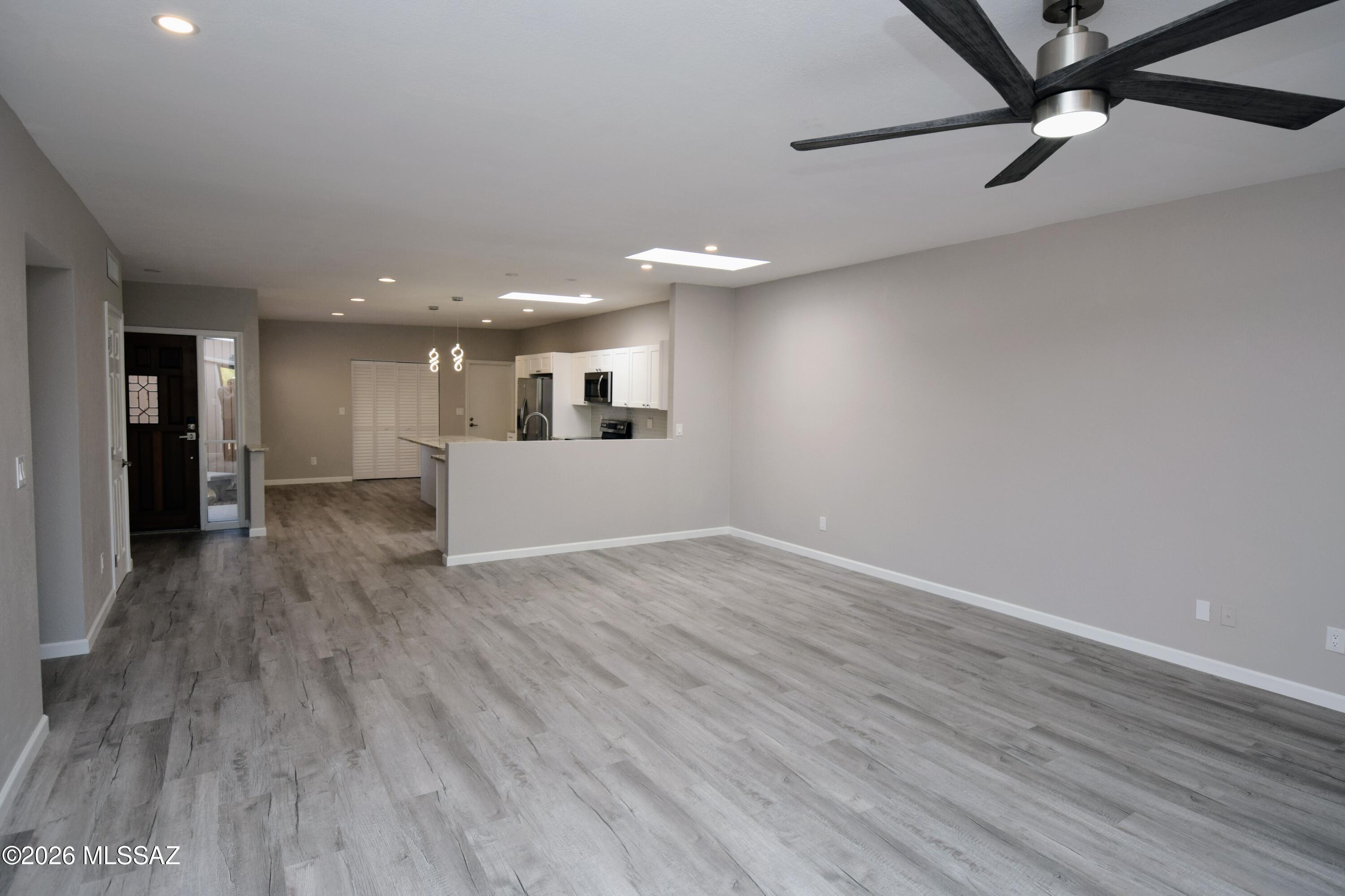 Fairfield Sunrise East (1-520) - Residential Lease