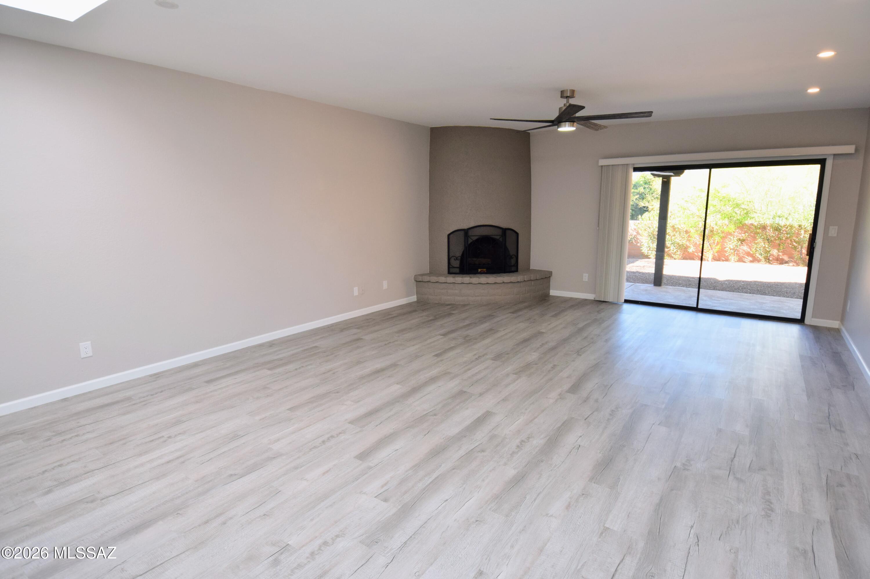Fairfield Sunrise East (1-520) - Residential Lease