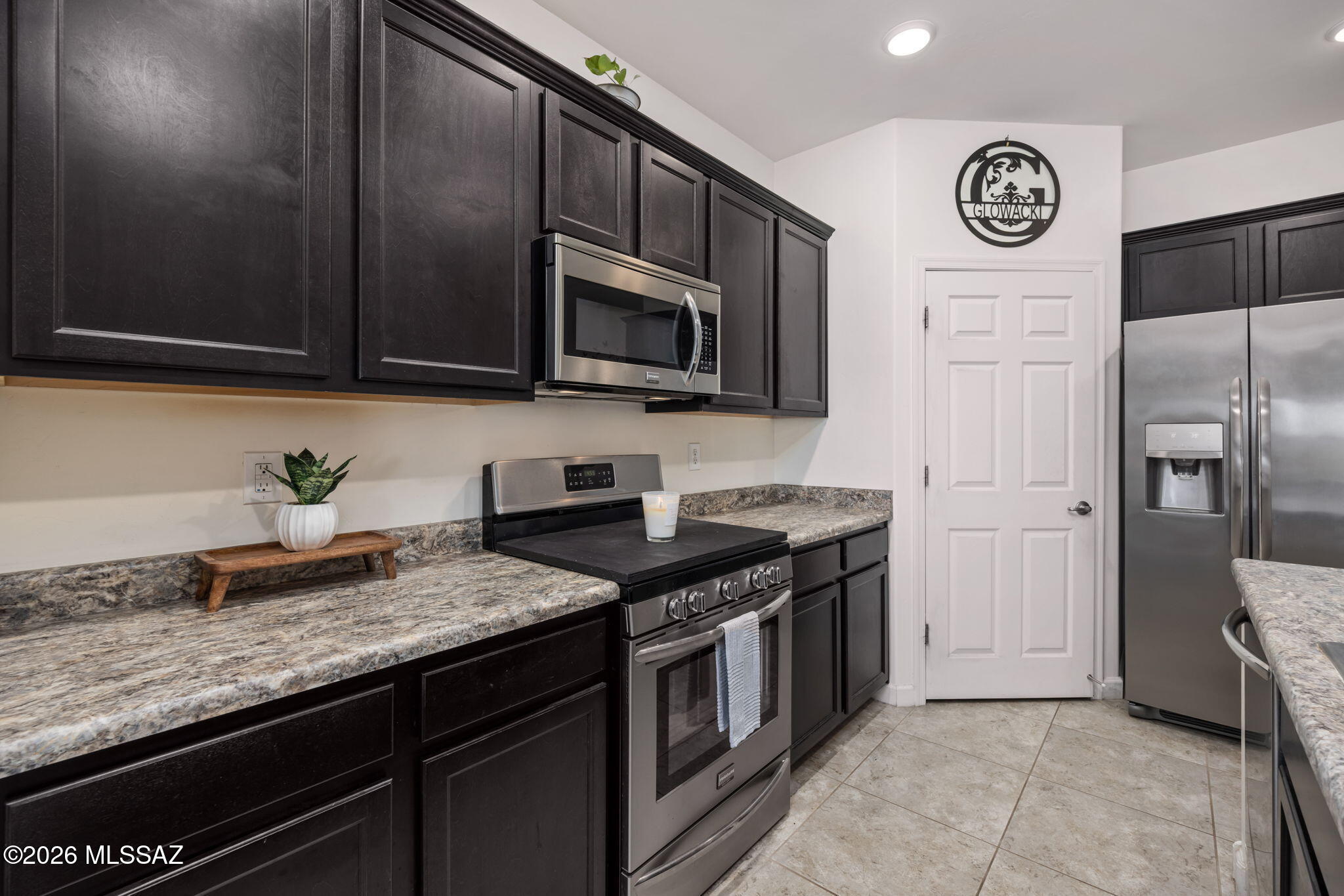 Vista Del Lago Norte SQ20140780198 - Residential