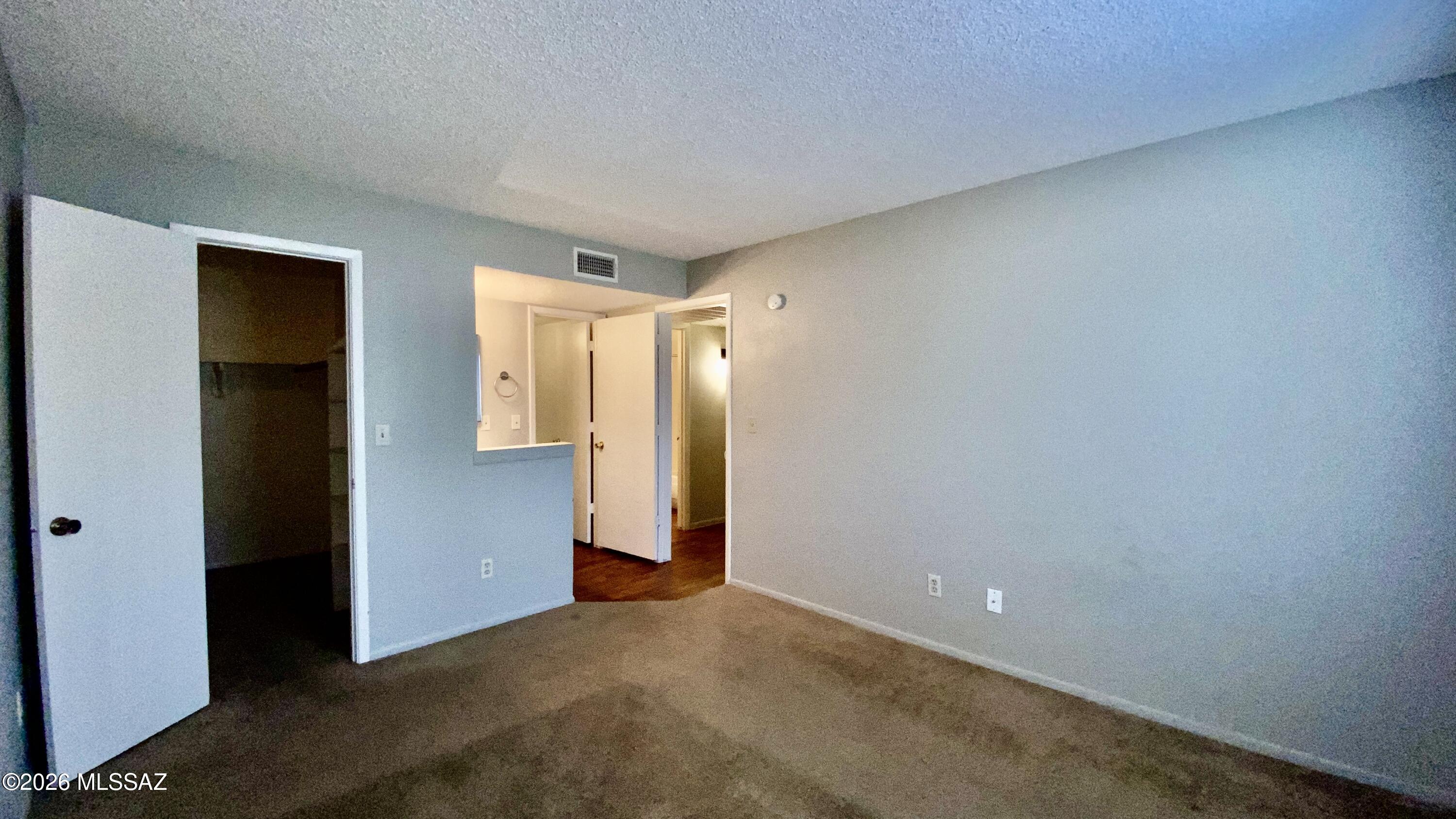 Woodland Place Condominiums (101-152, 201-252) - Residential