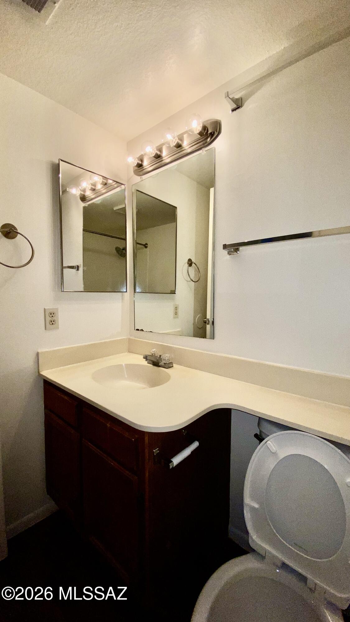Woodland Place Condominiums (101-152, 201-252) - Residential
