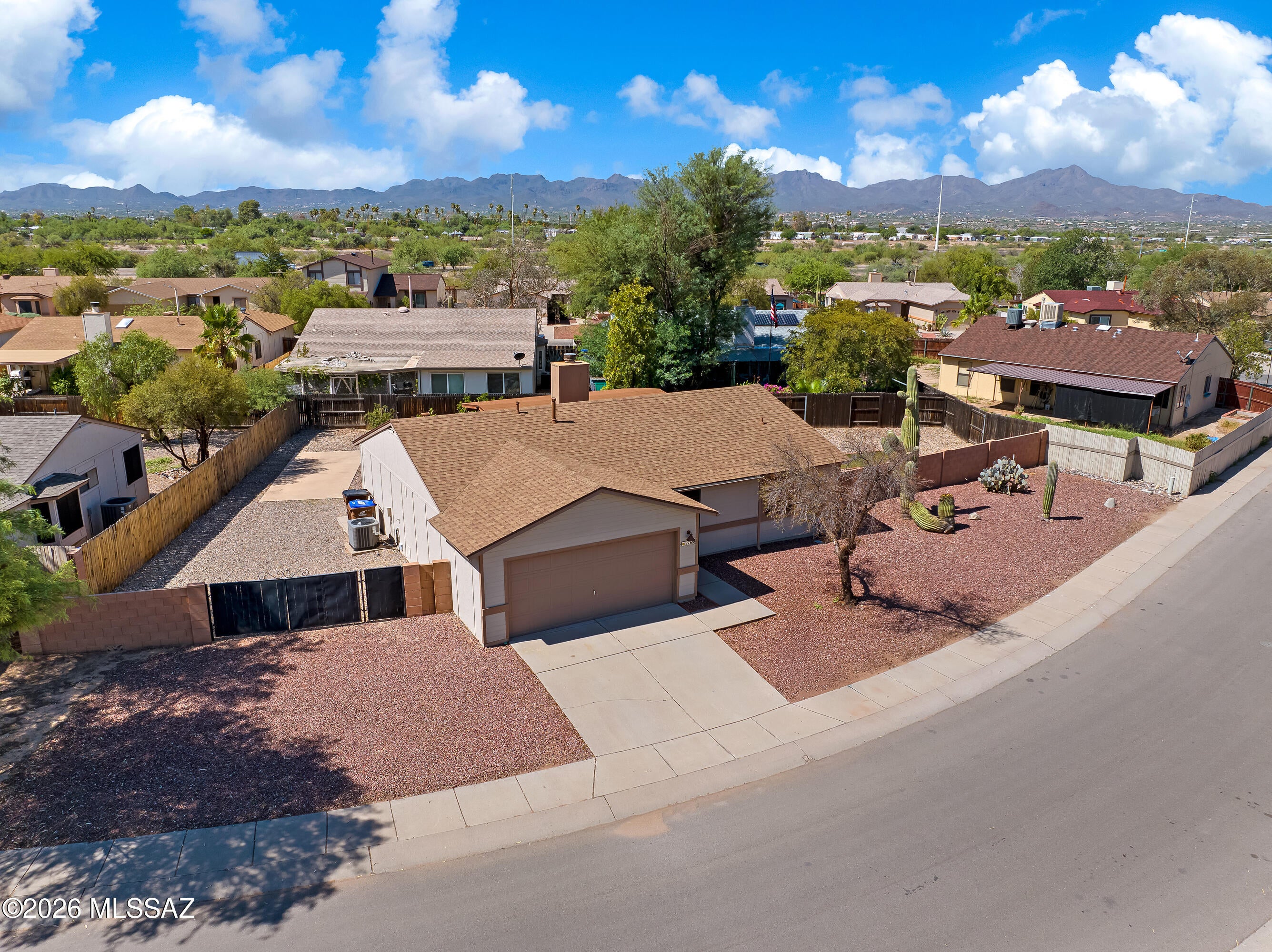 Meadowbrook (273-334, 348-403, 410-532) - Residential