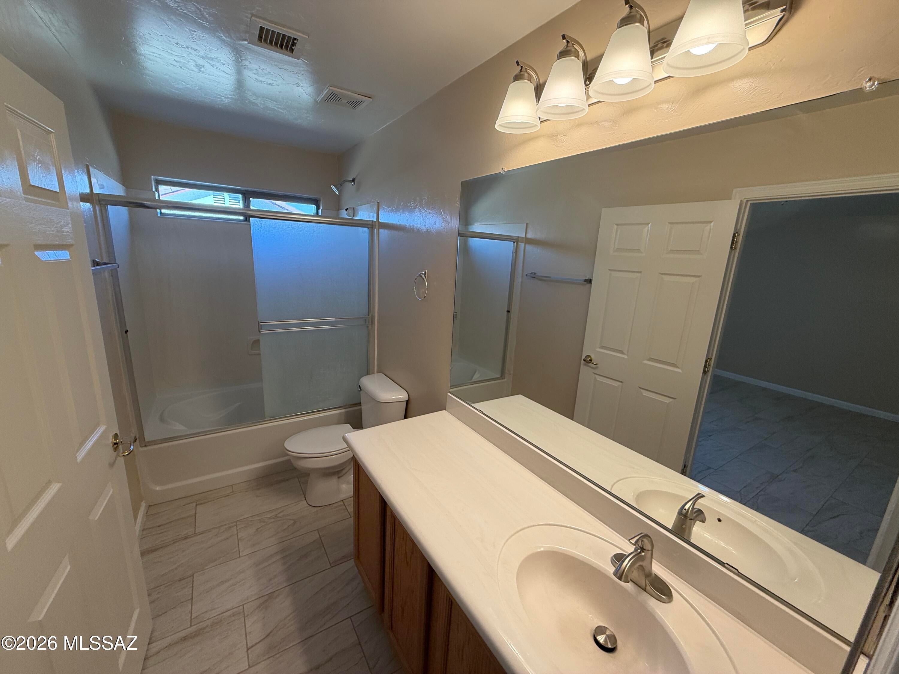 Santa Rita Estates (1-32) - Residential Lease
