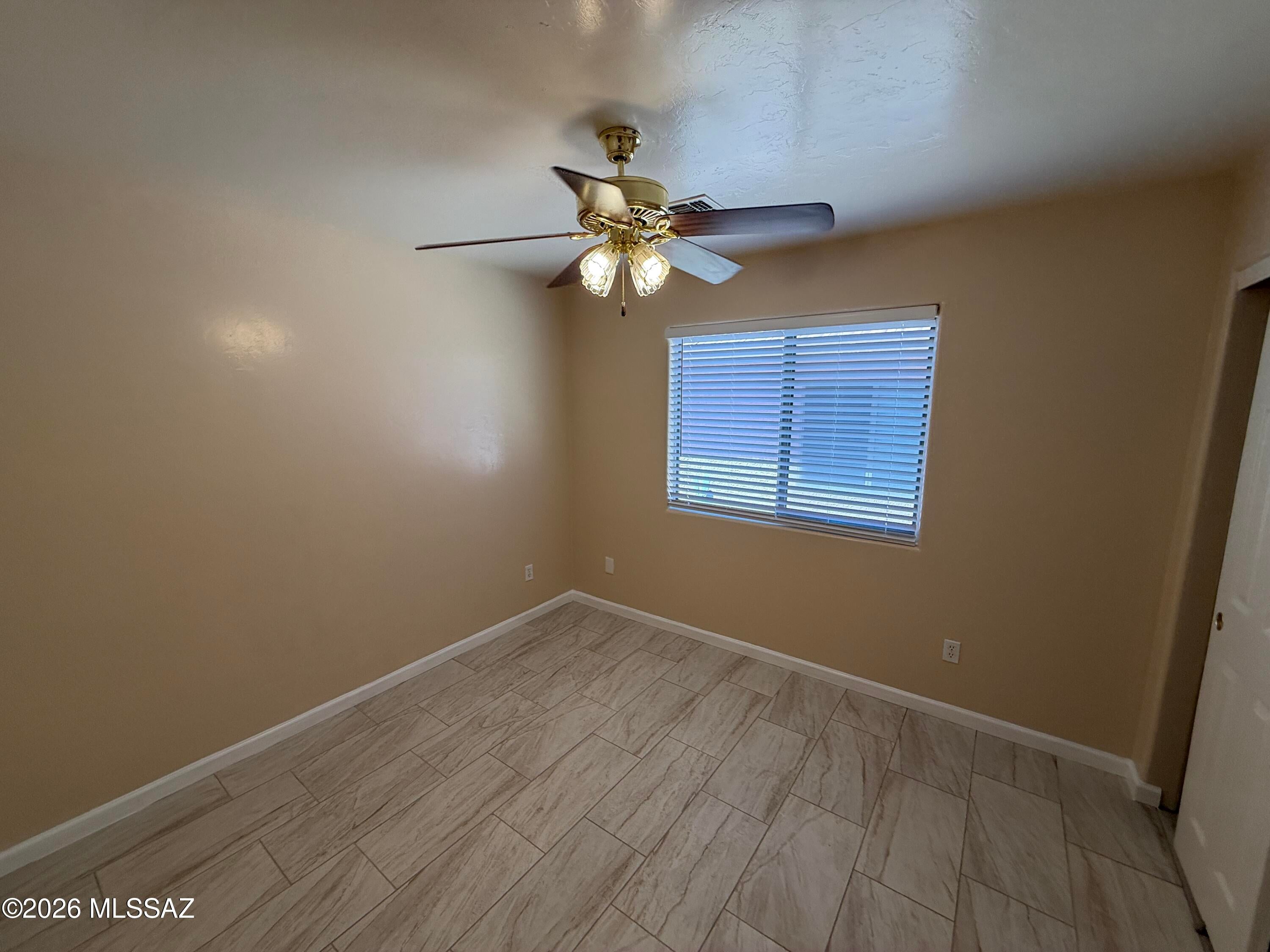 Santa Rita Estates (1-32) - Residential Lease