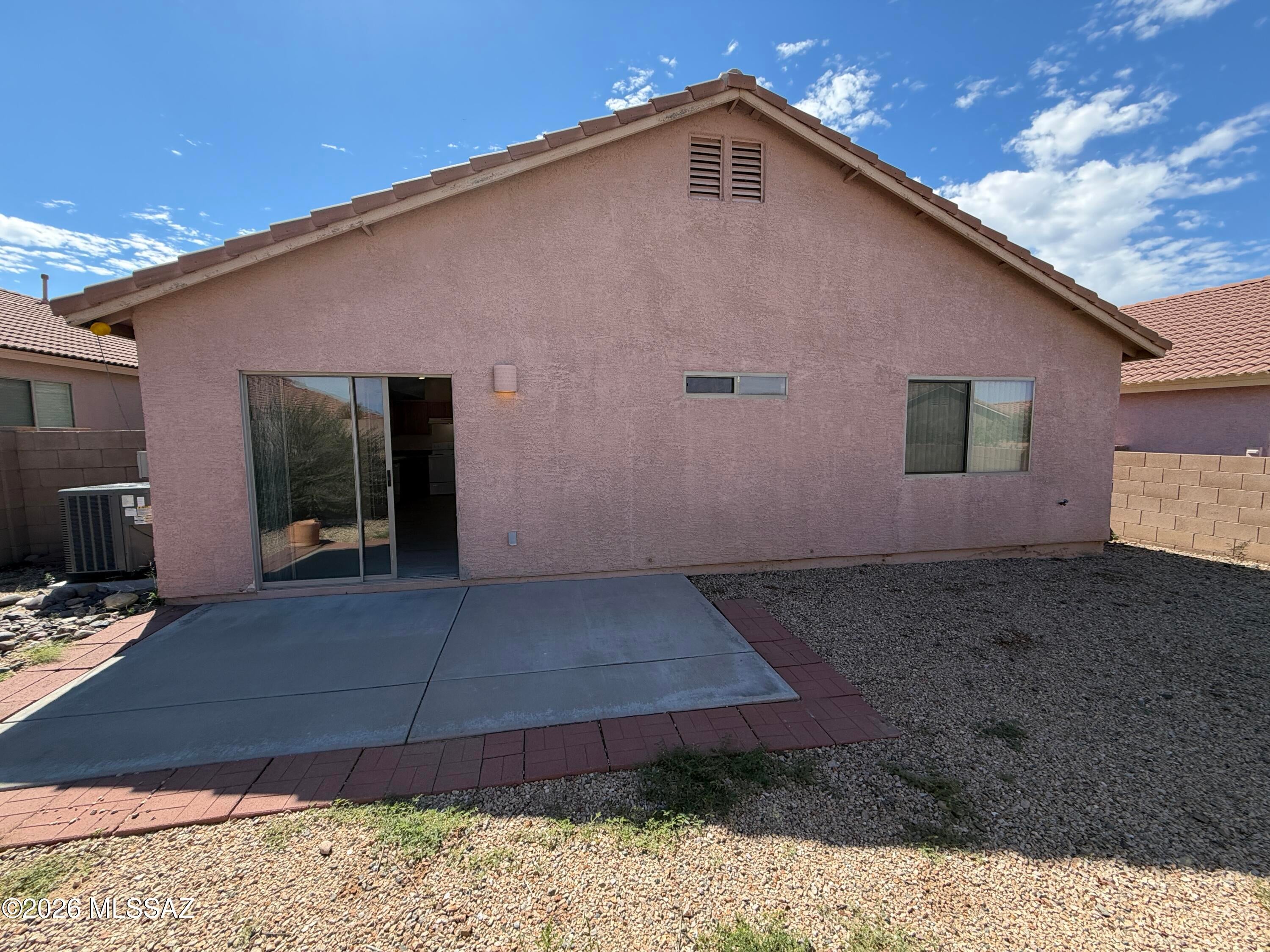 Santa Rita Estates (1-32) - Residential Lease