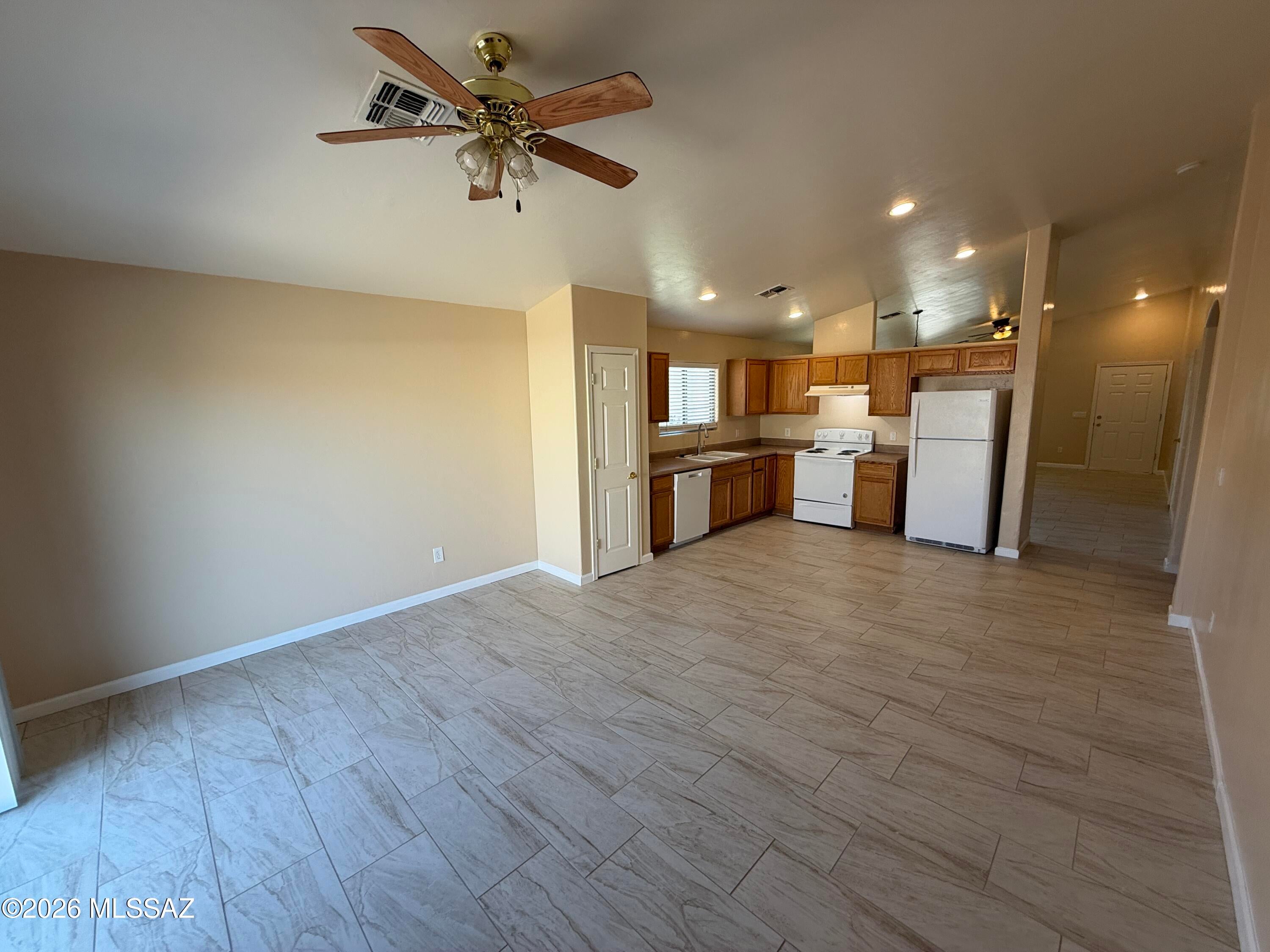 Santa Rita Estates (1-32) - Residential Lease