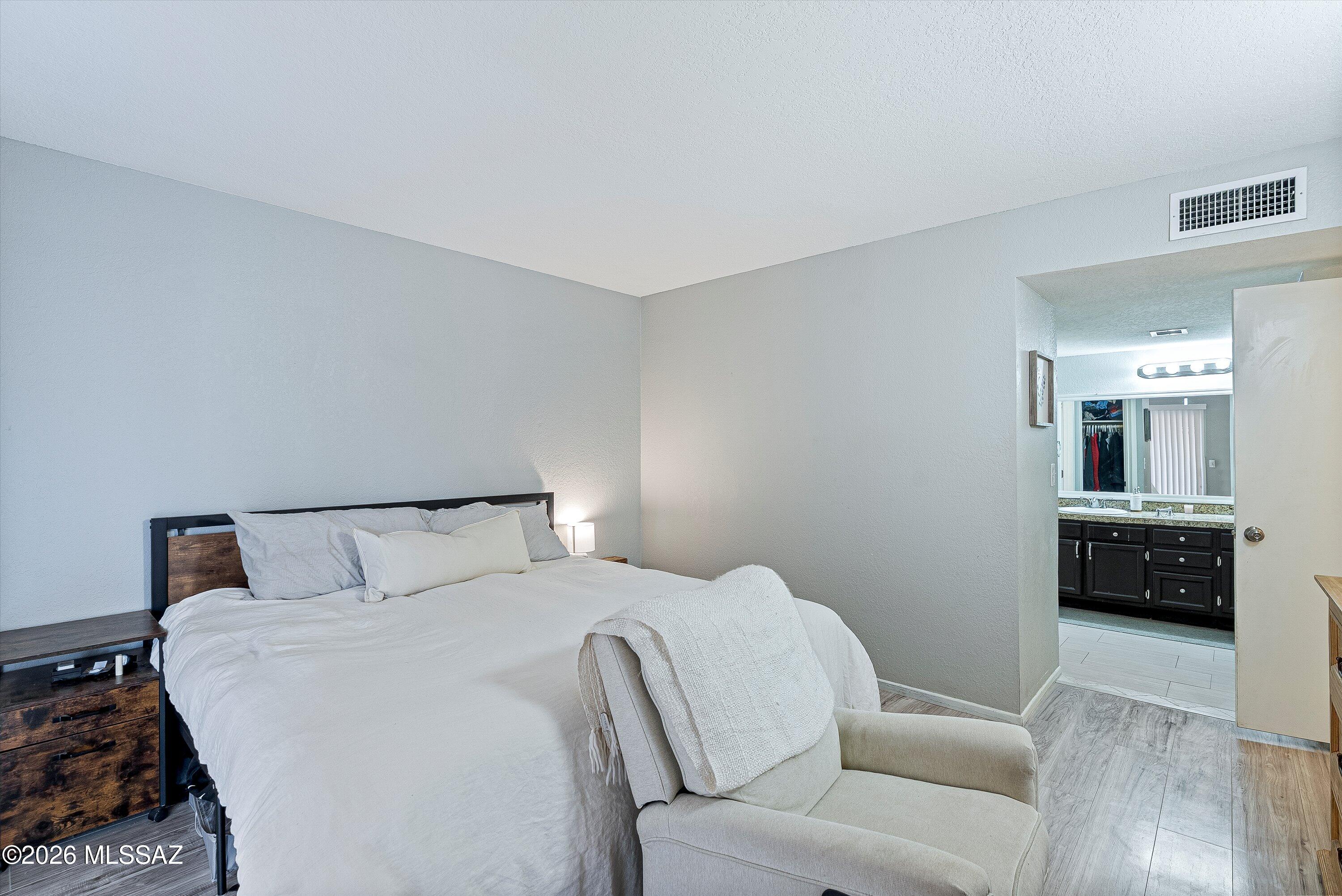 Edgebrooke Village (1-79) - Residential