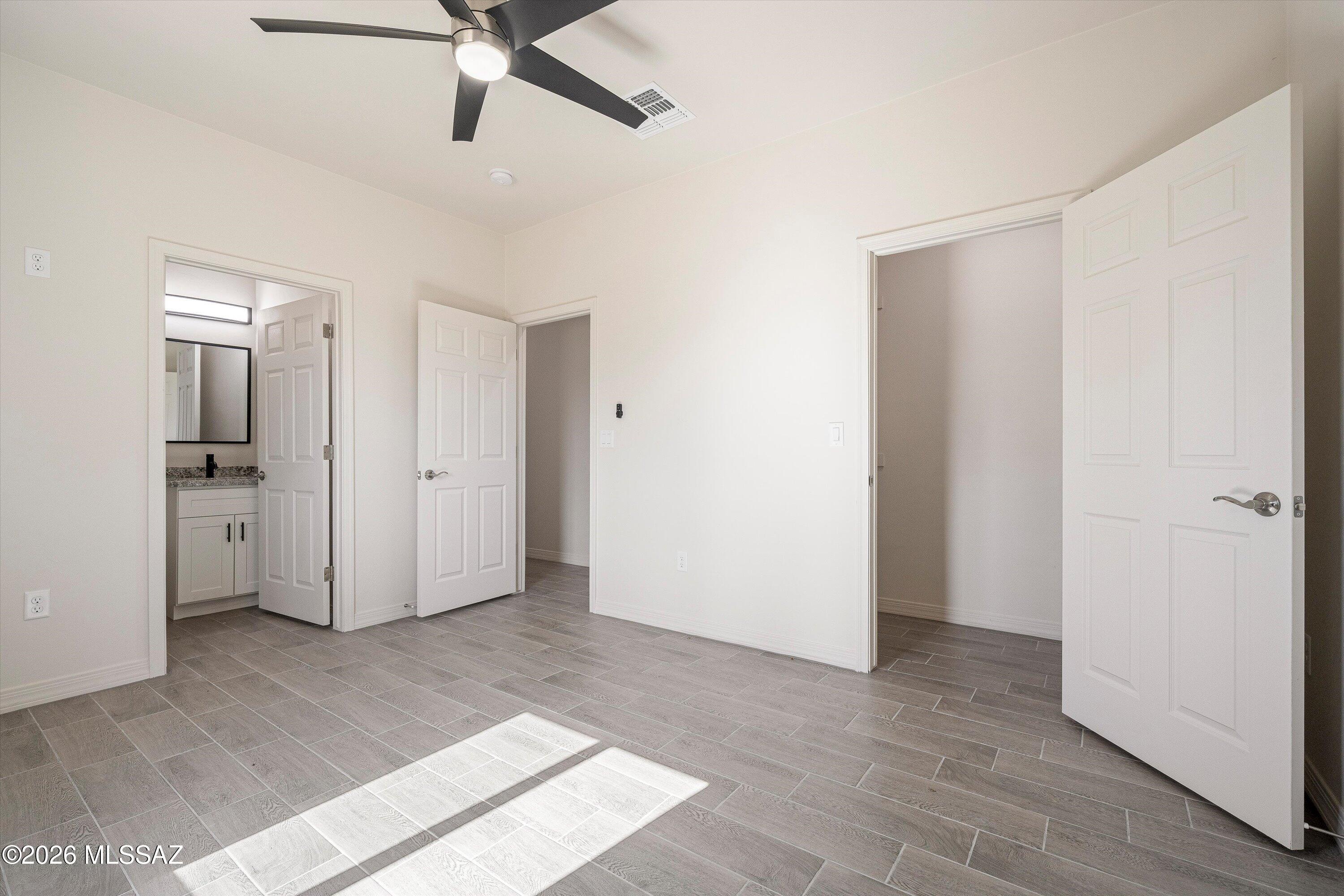 Los Ranchitos - Residential Lease