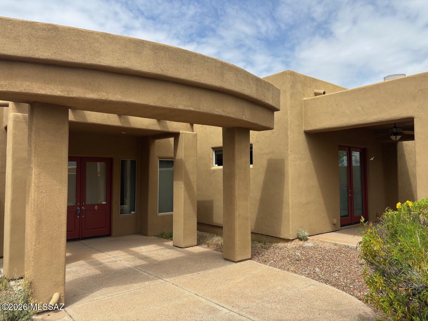 Located in prestigious Coyote Ridge, this 4,341 sq ft home on a gated street offers 4 bedrooms, 4 baths on 1.34 acres; this is an exceptional opportunity to complete your custom luxury vision. Grand entry, soaring ceilings, and skylights showcase impressive architecture and strong bones, ready for transformation into a showpiece kitchen with resort-style backyard.
The home currently has no working kitchen, ideal for buyers seeking a full renovation or redesign. Updated homes of similar size nearby often sell from $1.4M+, with premium properties reaching $1.6M-$1.7M. A rare chance to reimagine and elevate a luxury property in one of Oro Valley's most sought-after communities.