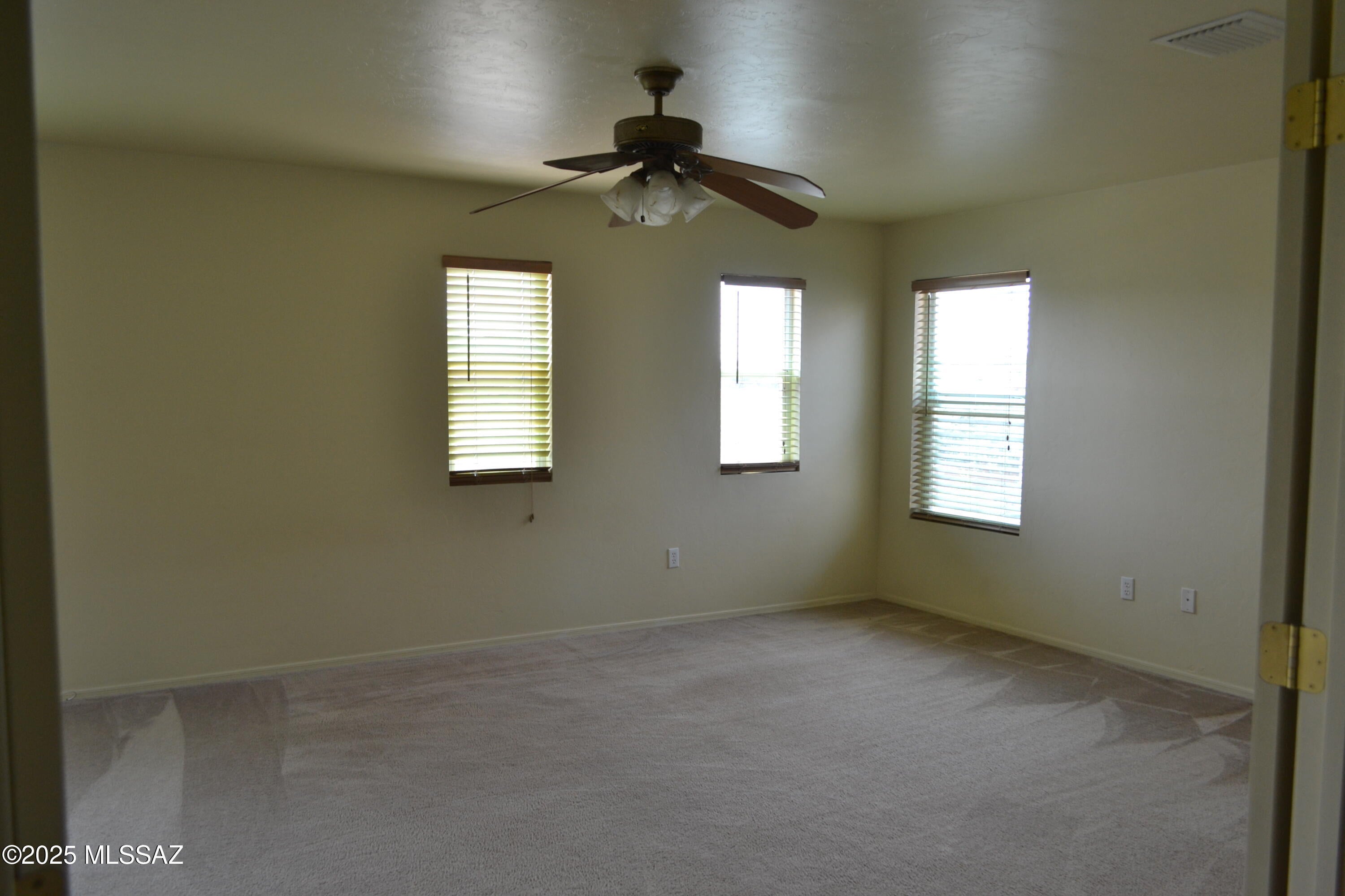 Catalina Vistas - Residential Lease