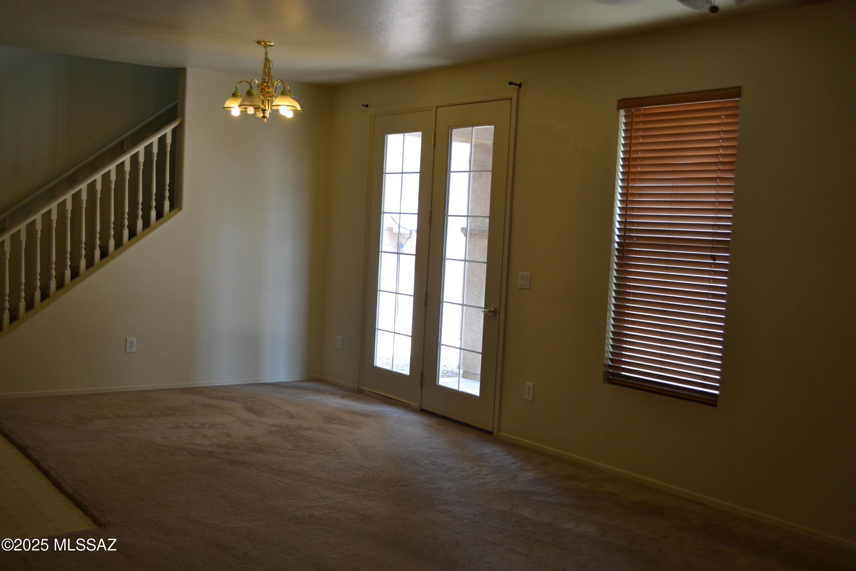 Catalina Vistas - Residential Lease