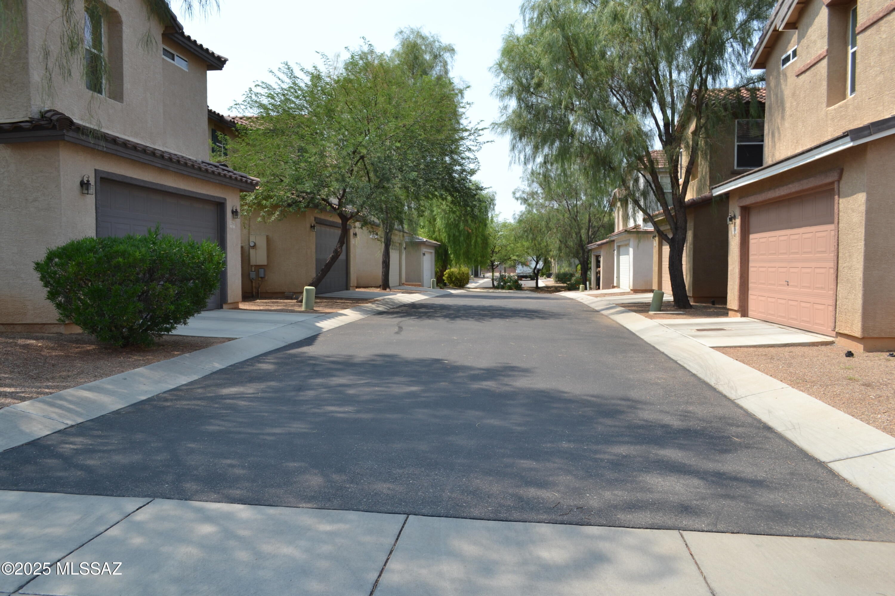 Catalina Vistas - Residential Lease