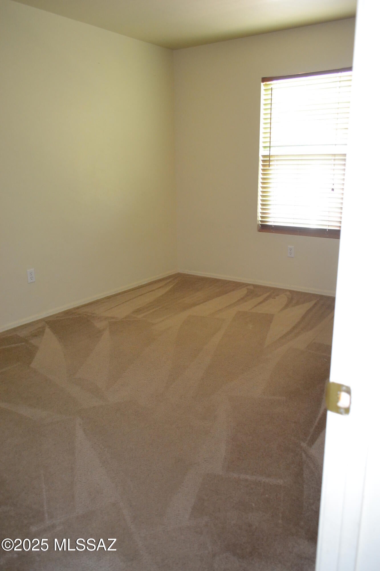Catalina Vistas - Residential Lease