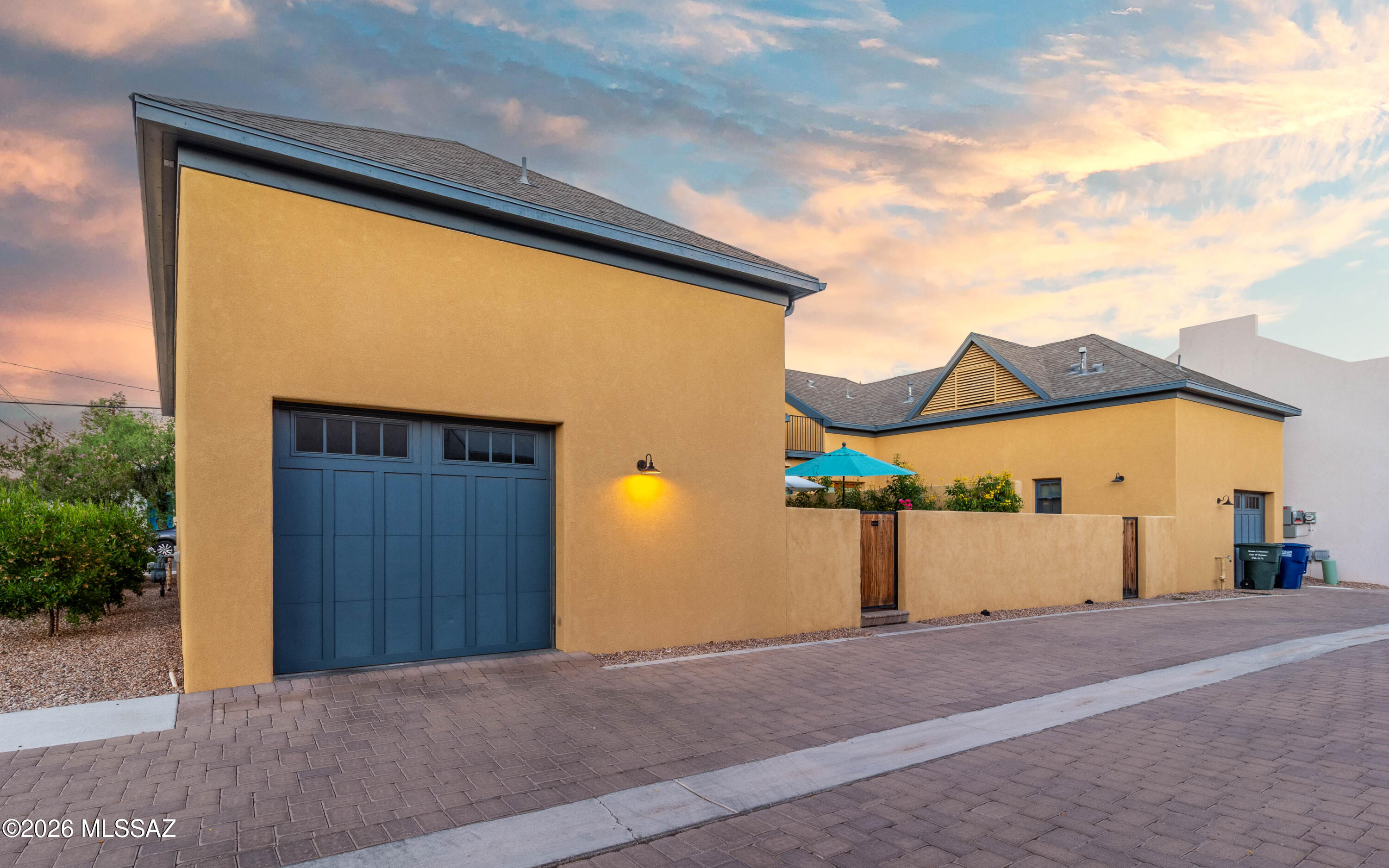 Kennedy & Meyer Townhomes - Residential