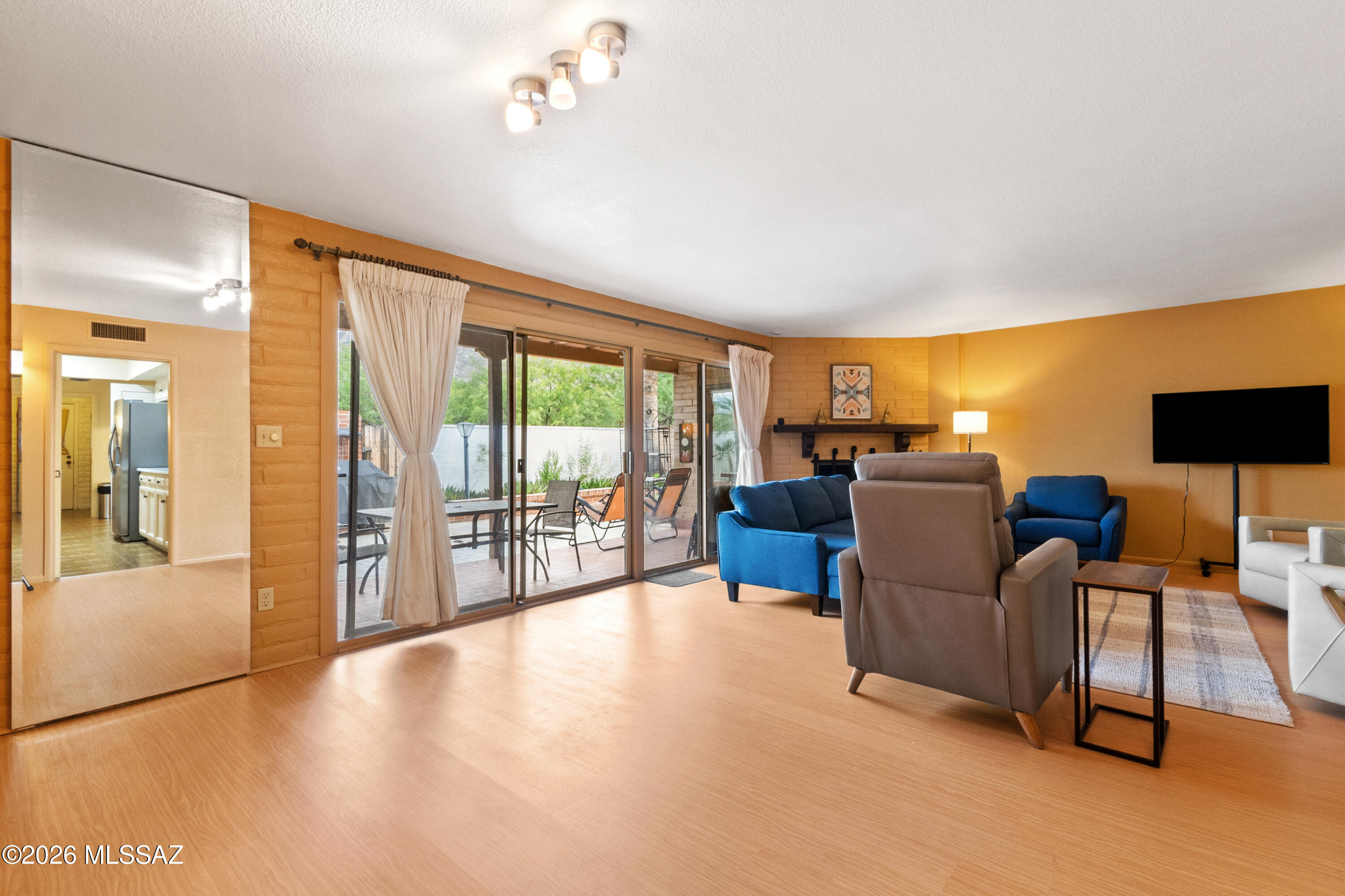 Oro Valley Townhouses (47-52, 58-91) - Residential
