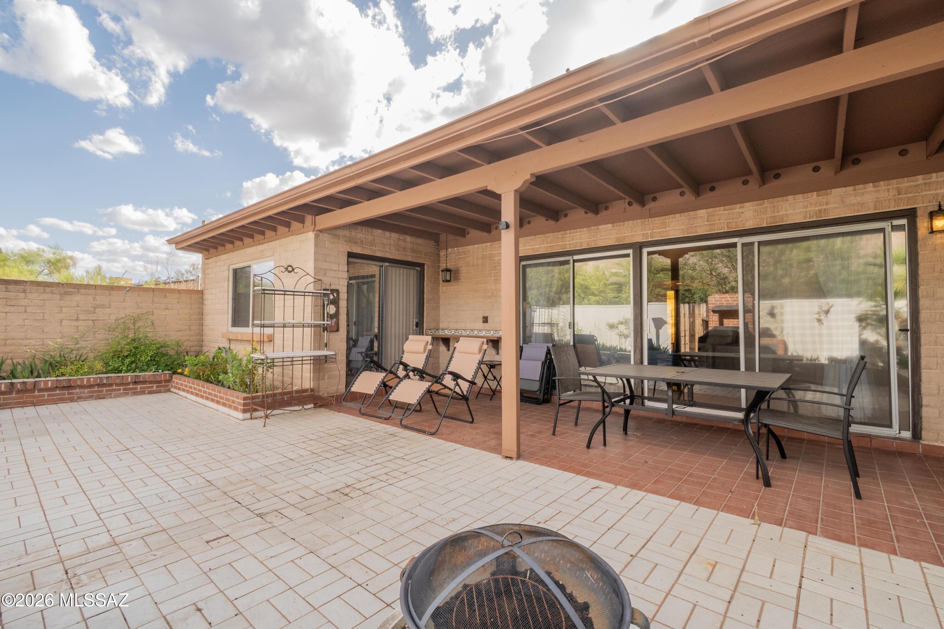 Oro Valley Townhouses (47-52, 58-91) - Residential