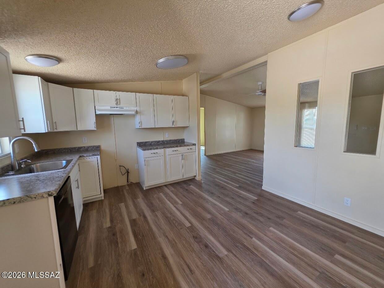Unsubdivided - Residential Lease