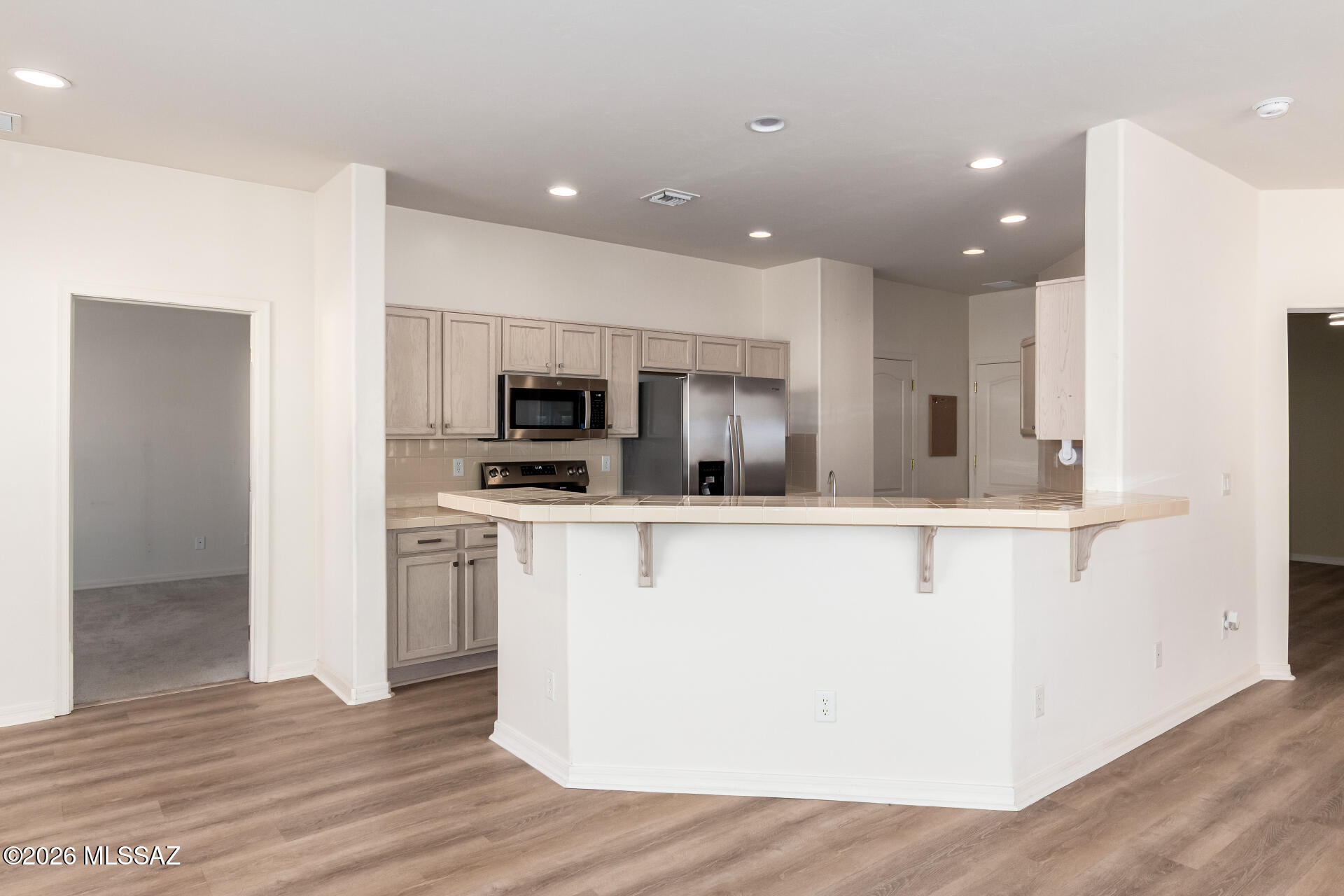 Las Campanas Village (1-111) - Residential